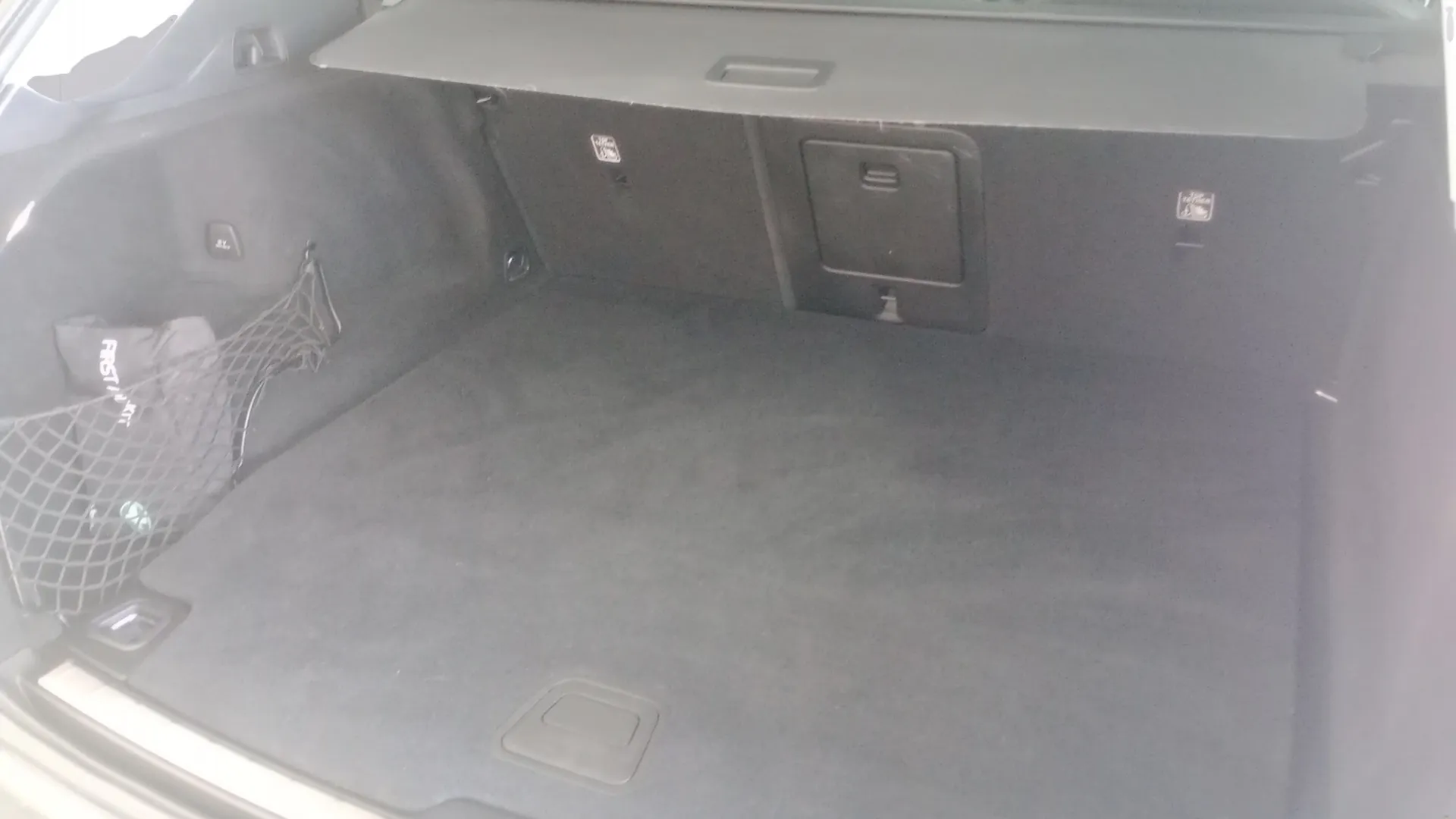 Volvo XC60 2.0 T8 AWD Inscription - foto 6