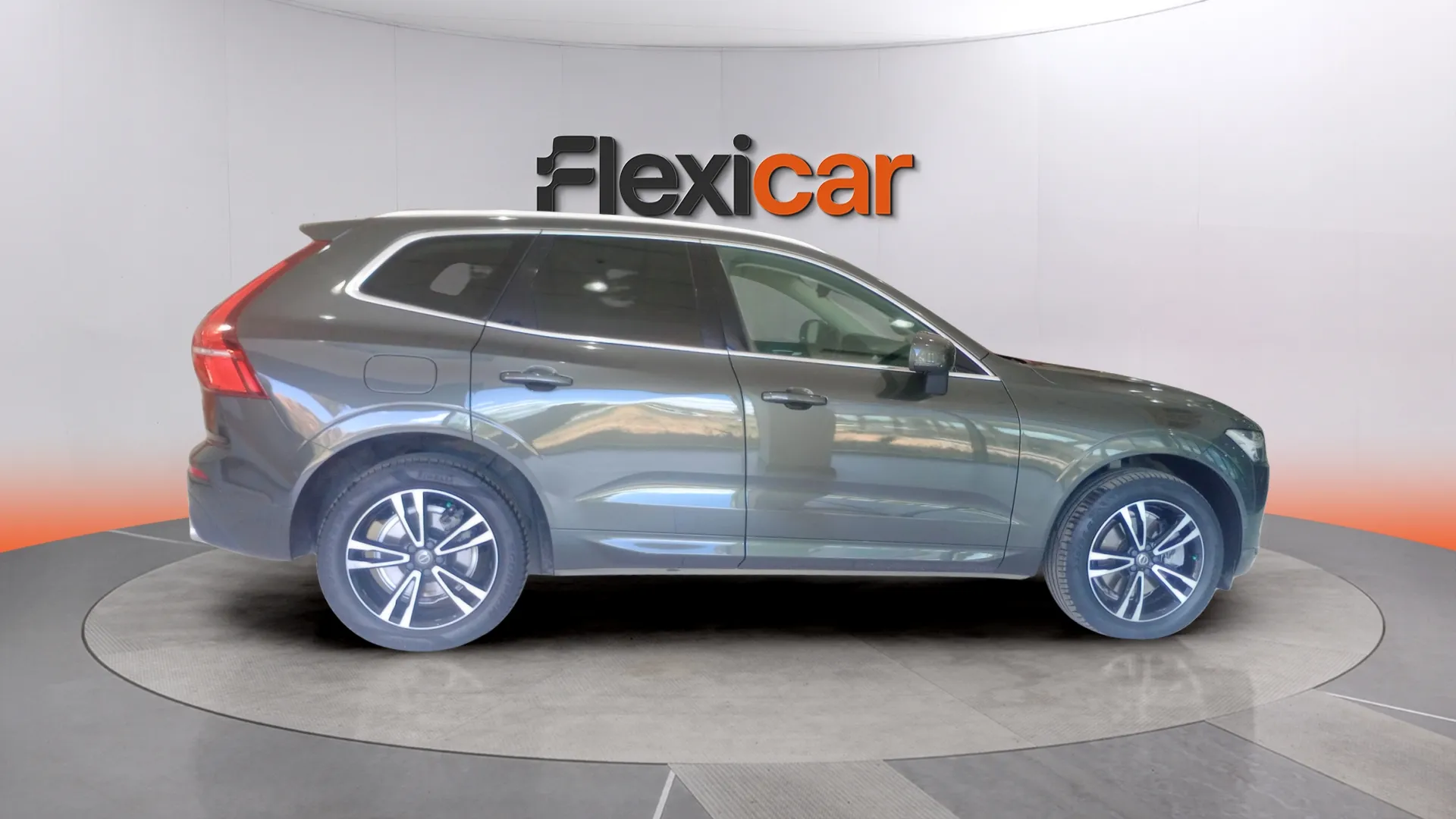 Volvo XC60 2.0 T8 AWD Inscription - foto 3