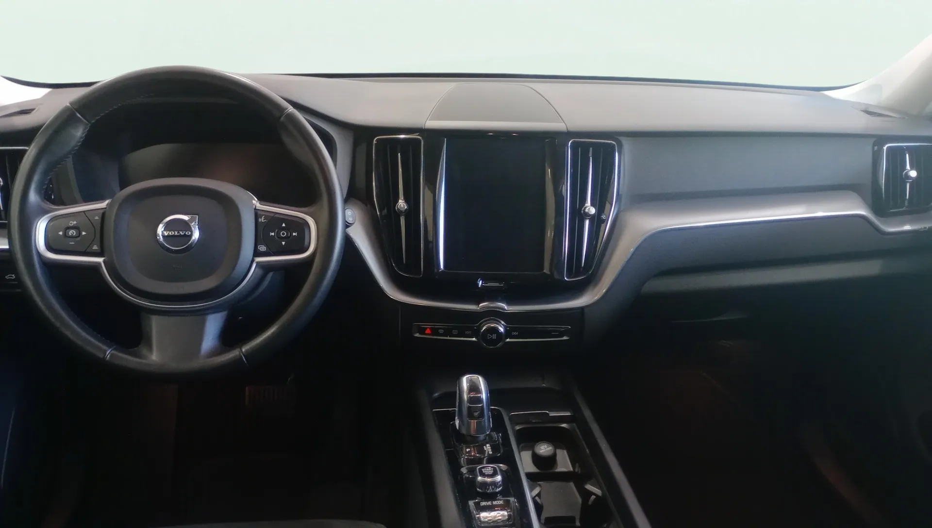 Volvo XC60 2.0 T8 AWD Inscription - foto 11