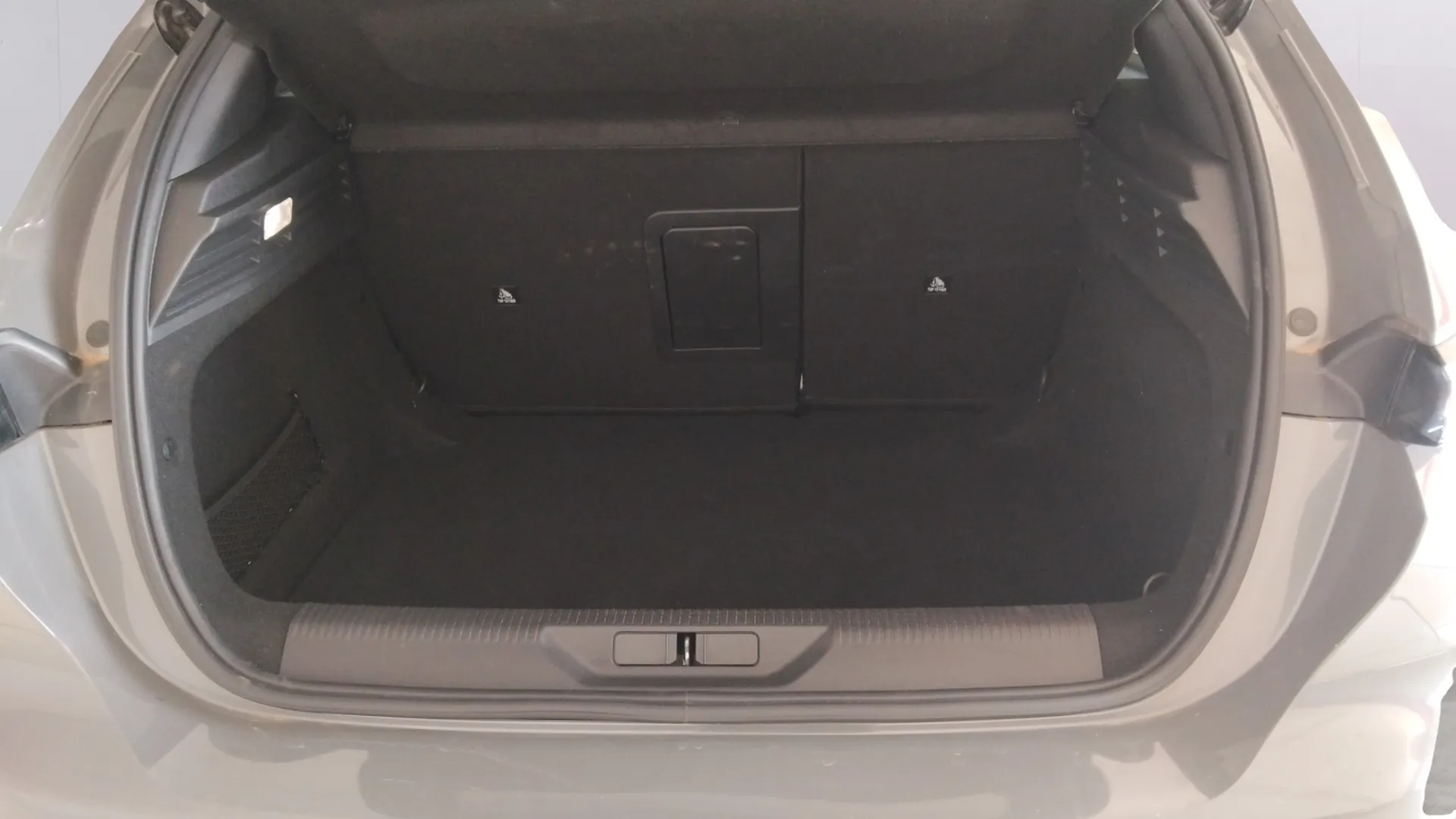 Peugeot 308 Allure PureTech 130 - foto 13