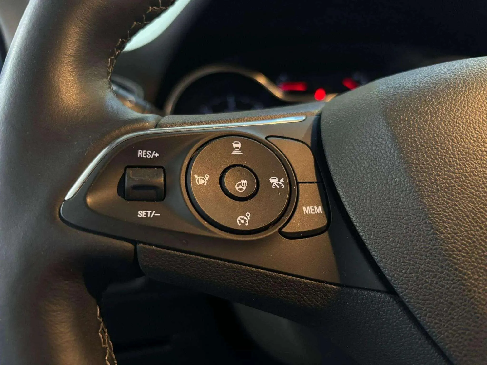 Opel Grandland 1.6 CDTi Excellence - foto 11