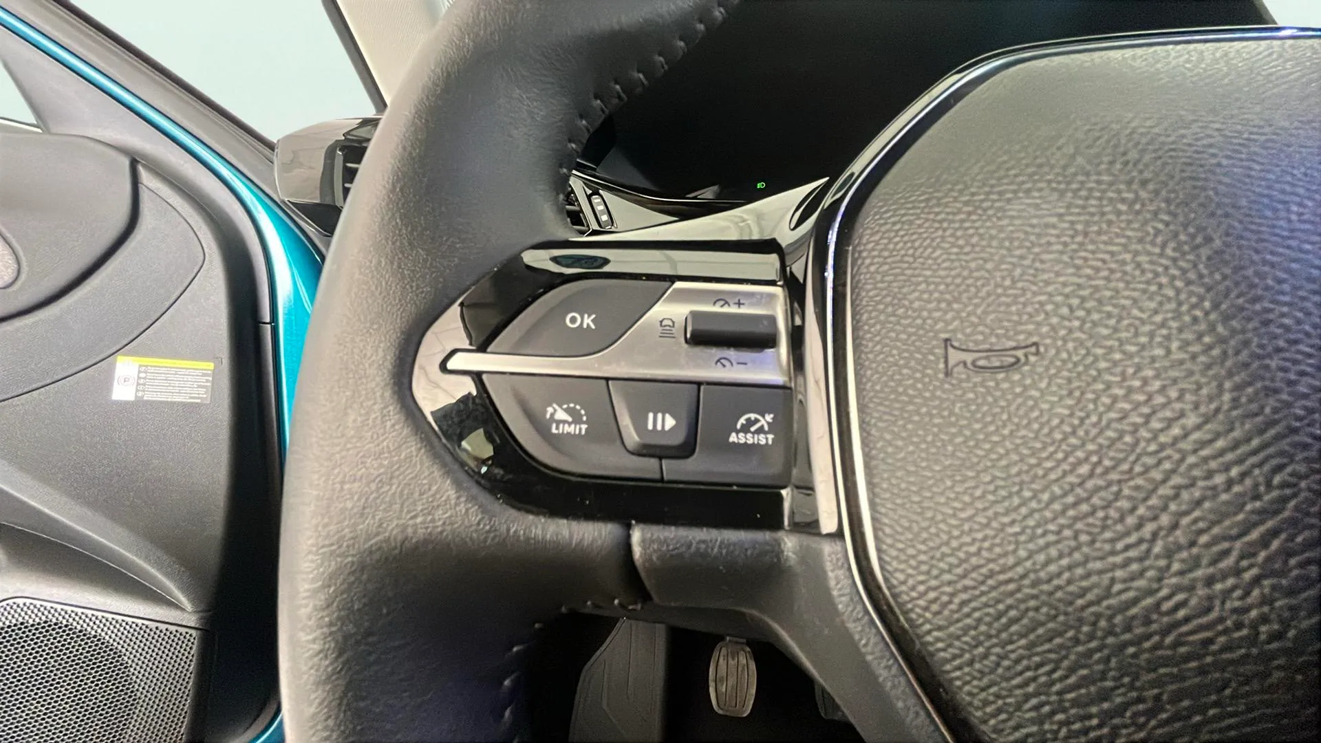 Peugeot 308 Allure PureTech 130 - foto 23