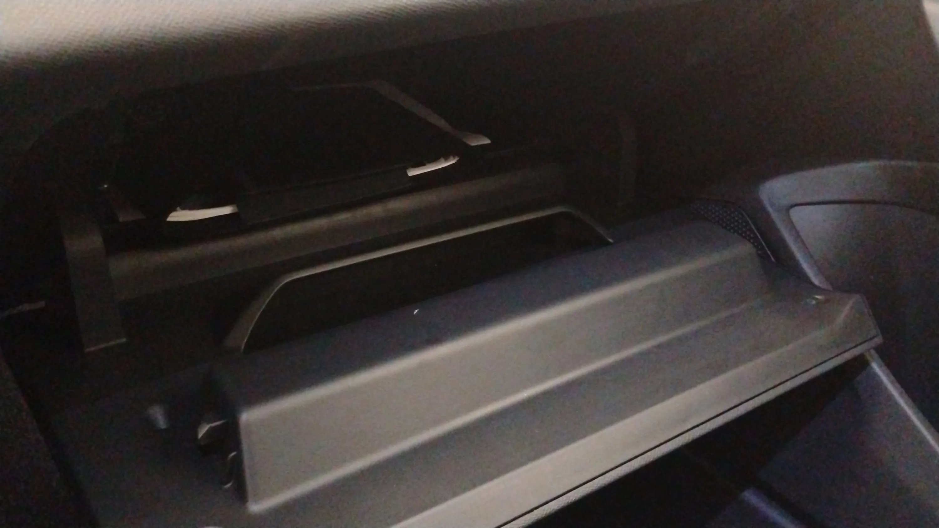 Peugeot 308 Allure PureTech 130 - foto 21