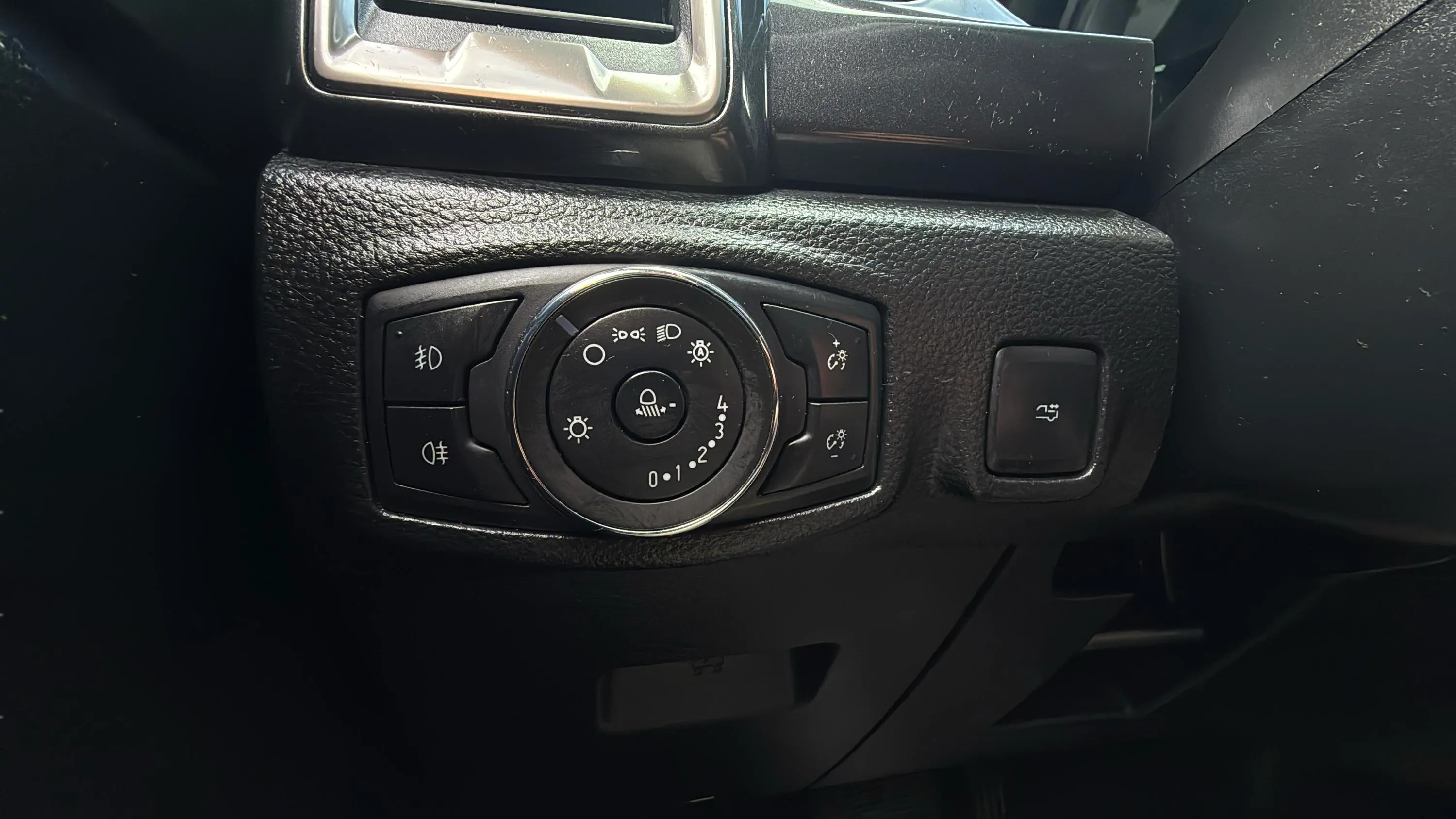Ford Ranger 2.0 Ecobl 4x4 Dob Cab Wildtrack - foto 25