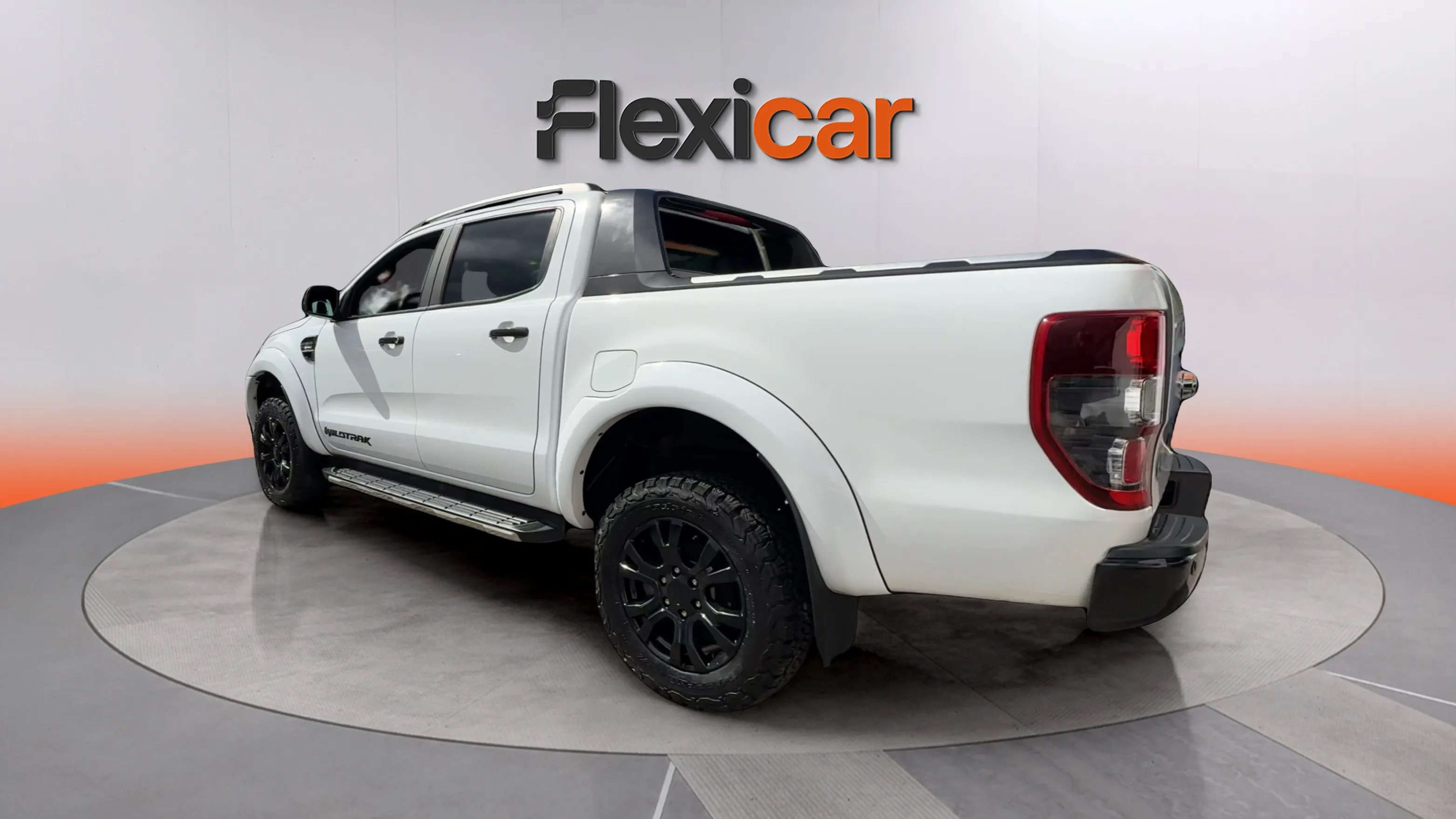 Ford Ranger 2.0 Ecobl 4x4 Dob Cab Wildtrack - foto 5