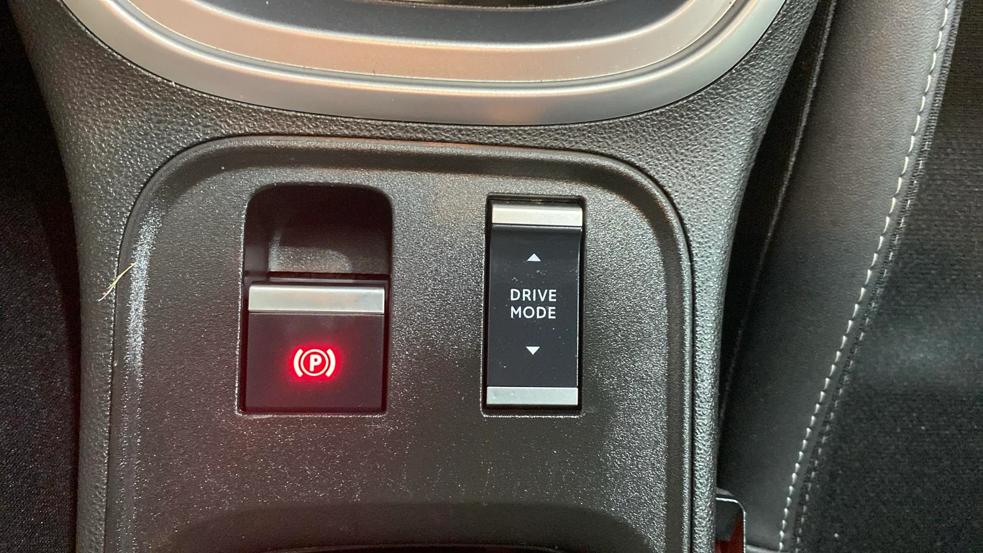 Jeep Avenger 1.2 eHybrid Altitude - foto 21