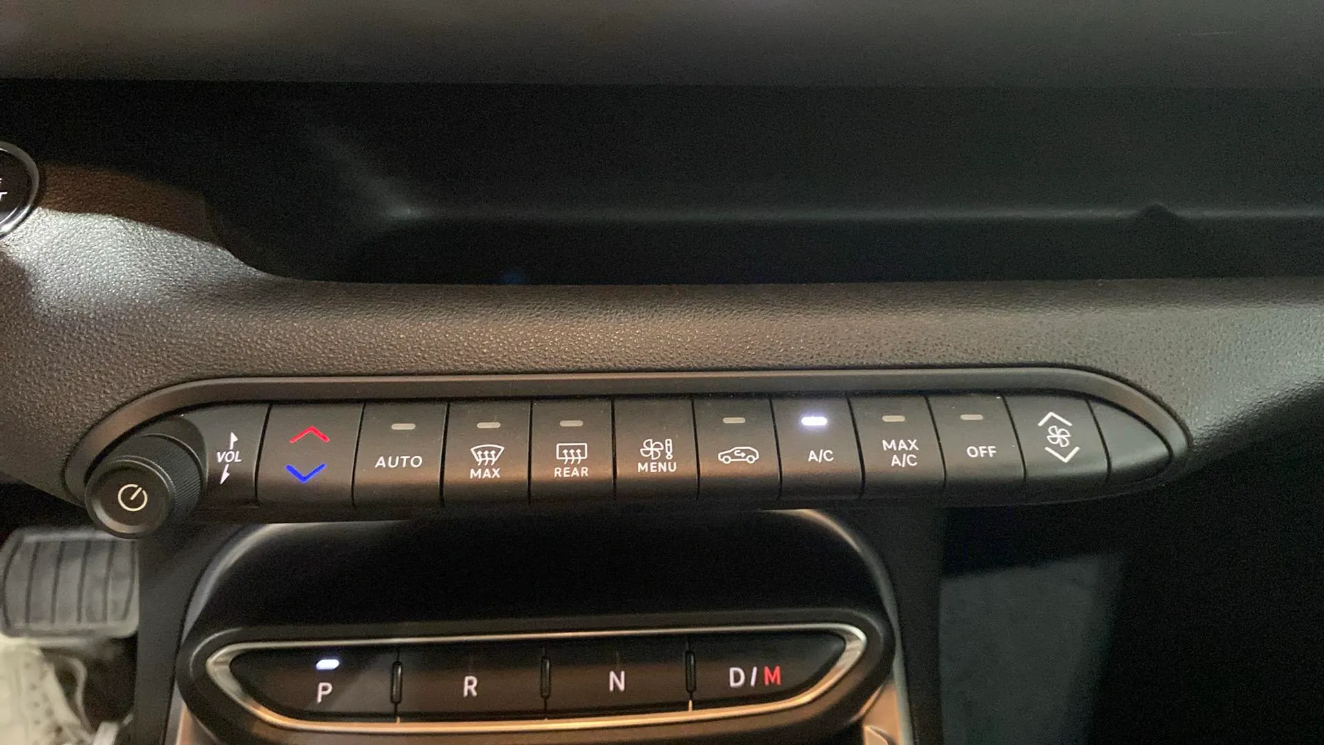 Jeep Avenger 1.2 eHybrid Altitude - foto 20