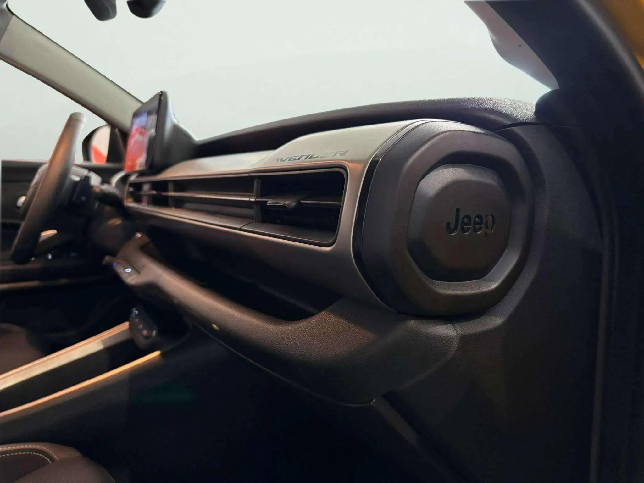 Jeep Avenger 1.2 eHybrid Altitude - foto 16