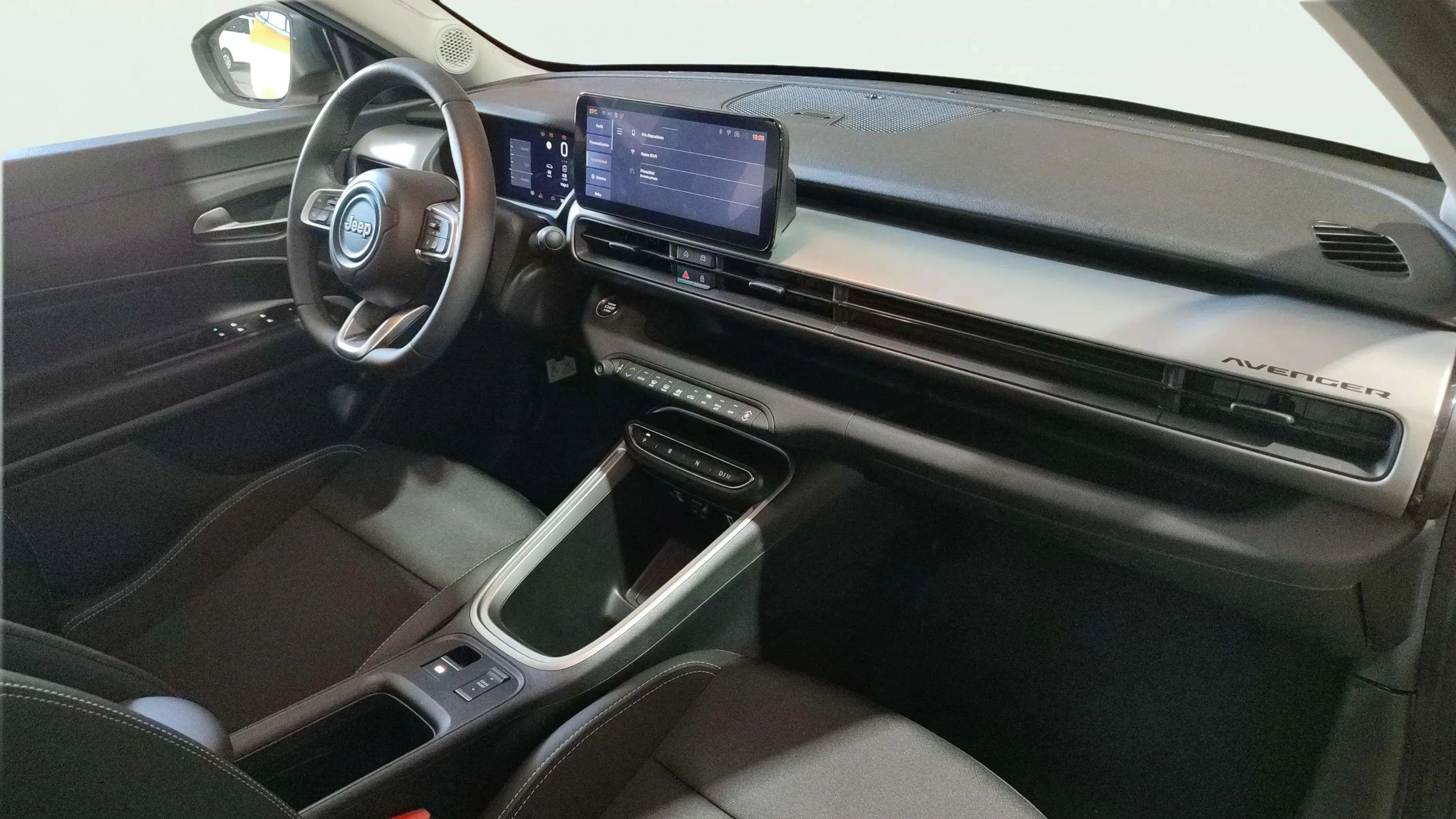 Jeep Avenger 1.2 eHybrid Altitude - foto 20