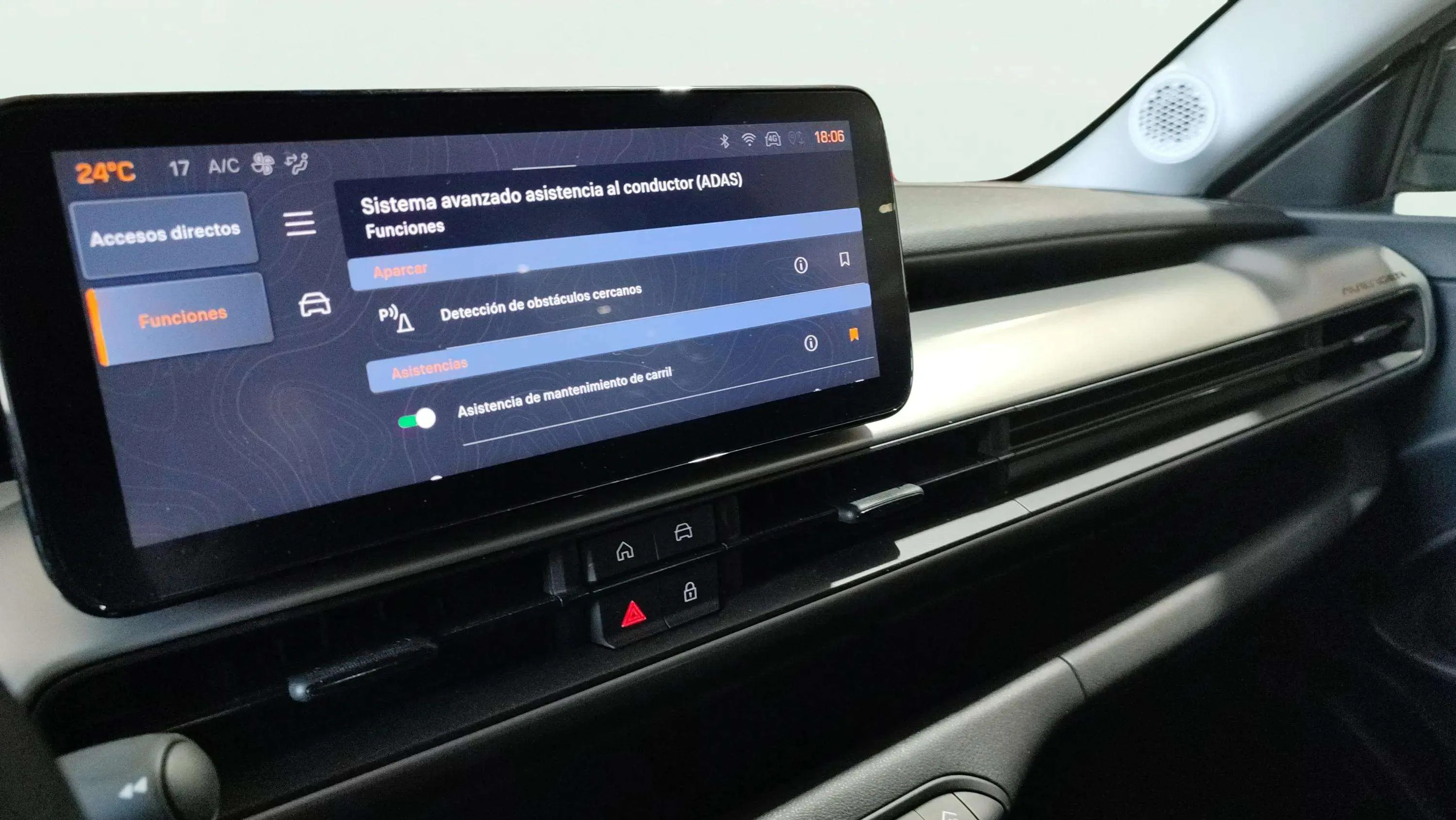 Jeep Avenger 1.2 eHybrid Altitude - foto 13