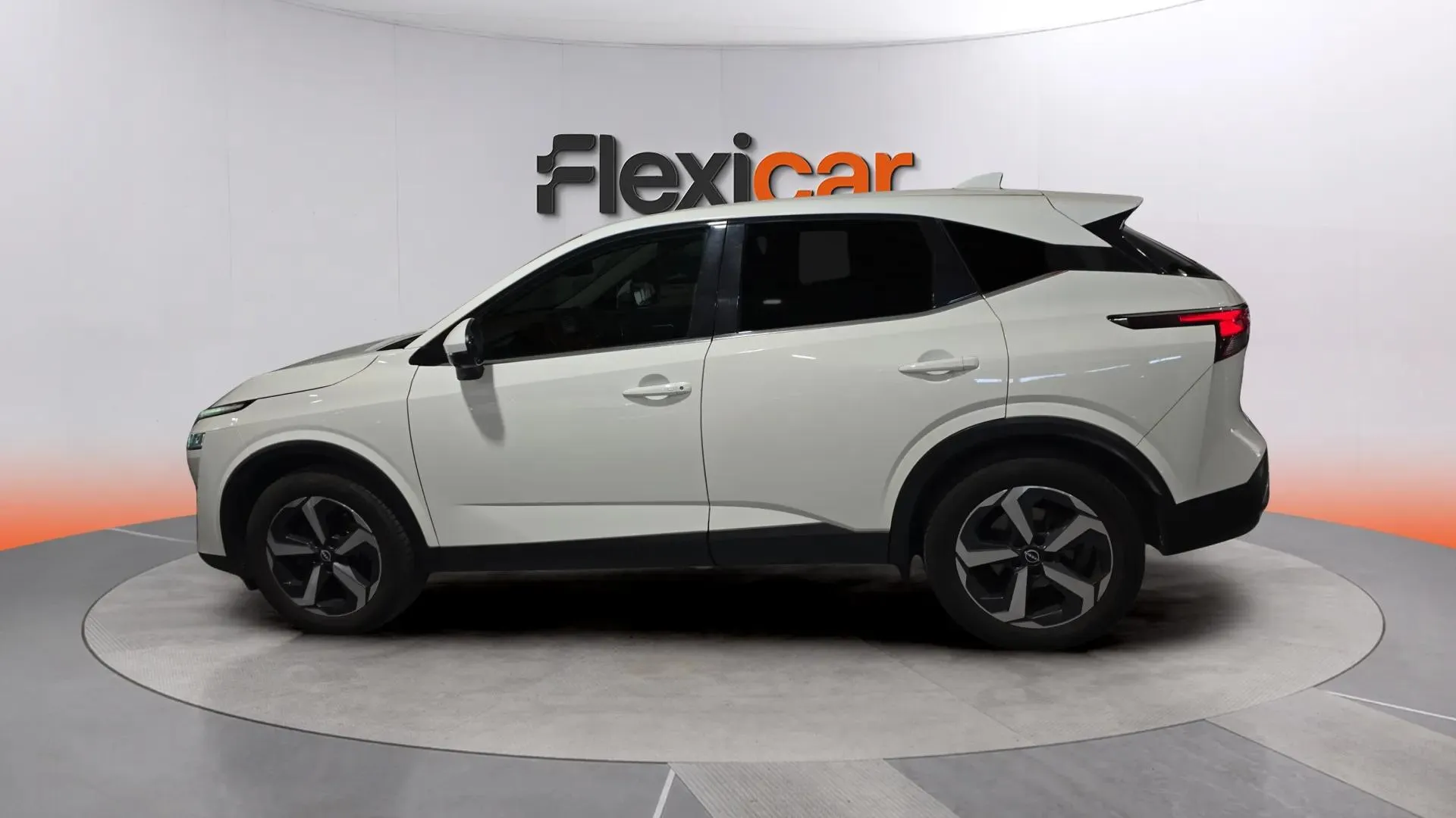 Nissan Qashqai DIG-T mHEV Xtronic 4x4 N-Connecta - foto 4