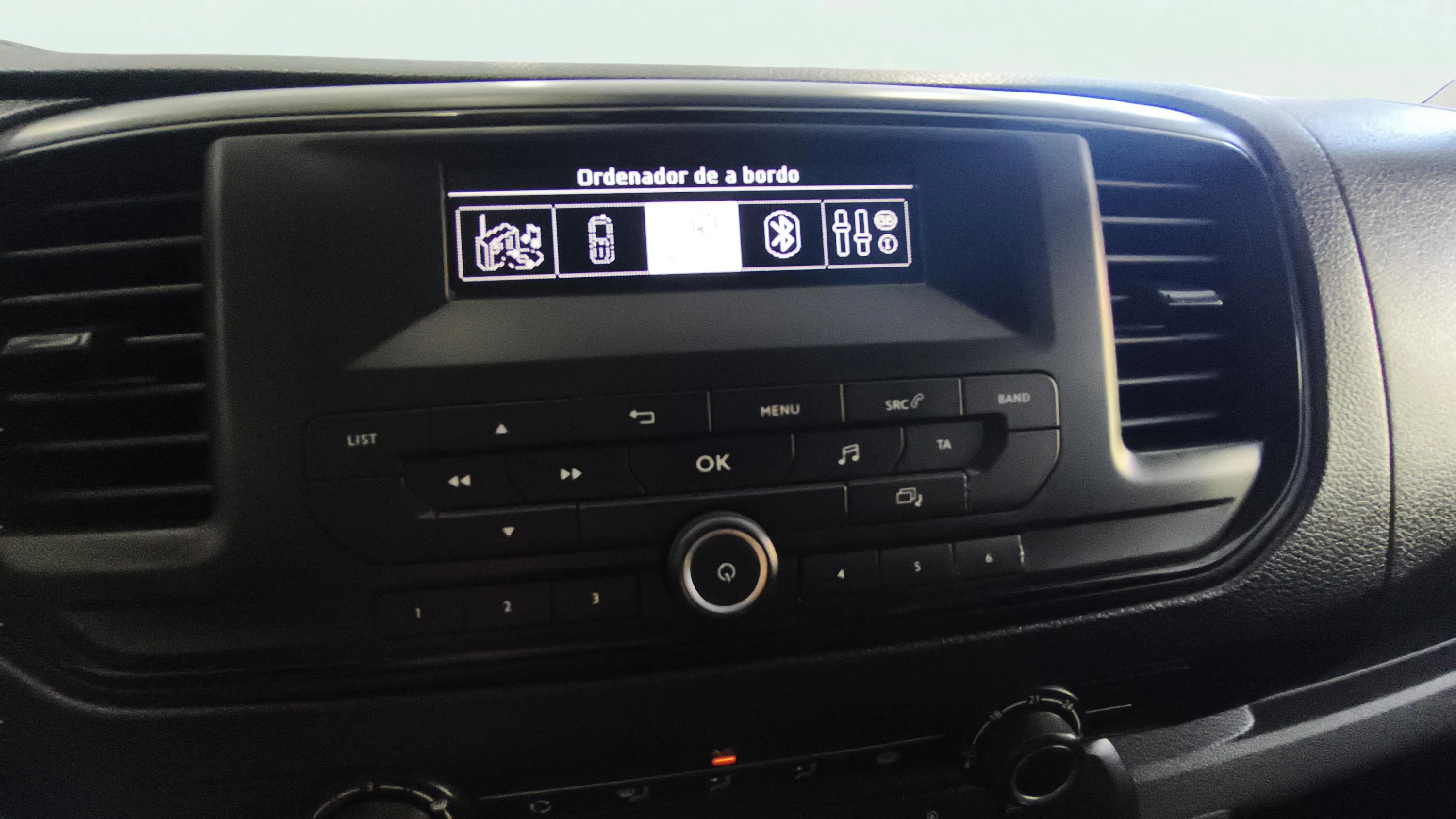 Peugeot Expert Furgón Premium 1.5 BlueHDi 100 Compact - foto 18