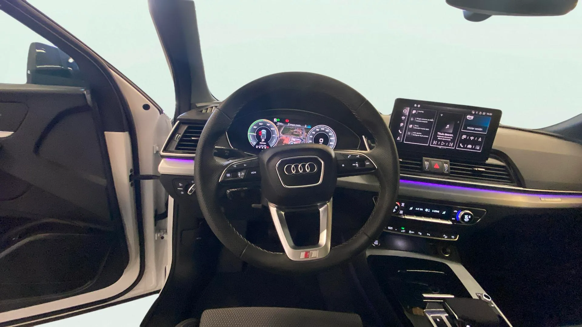 Audi Q5 Black Line 50 TFSI e quattro - foto 8