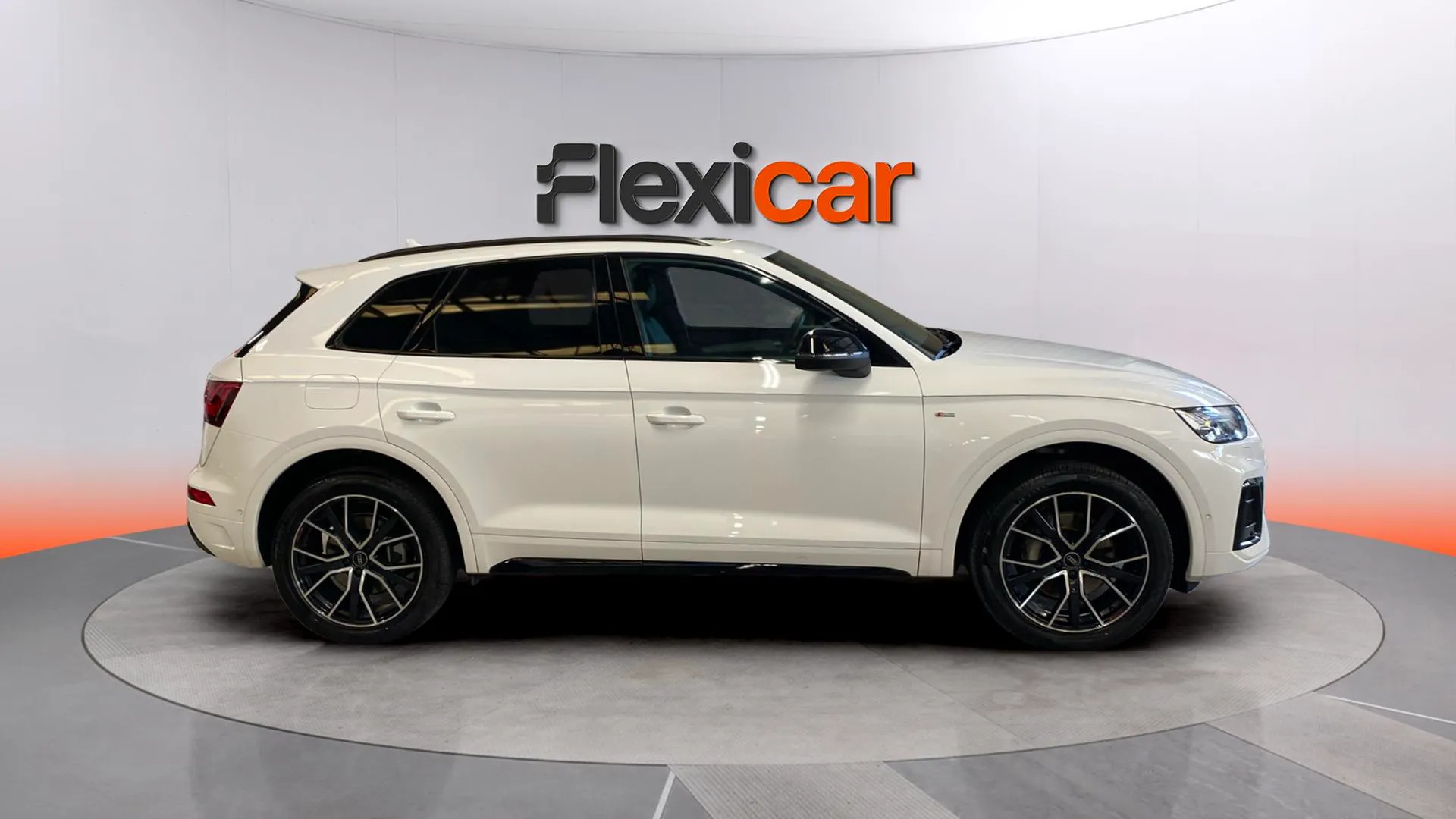 Audi Q5 Black Line 50 TFSI e quattro - foto 3