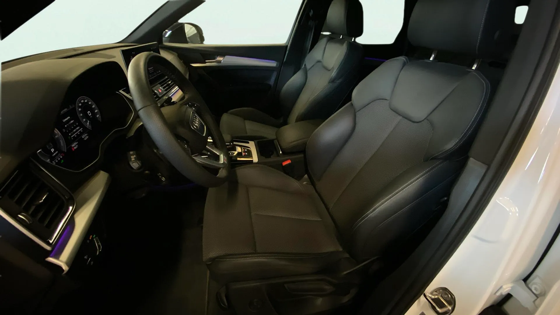 Audi Q5 Black Line 50 TFSI e quattro - foto 10