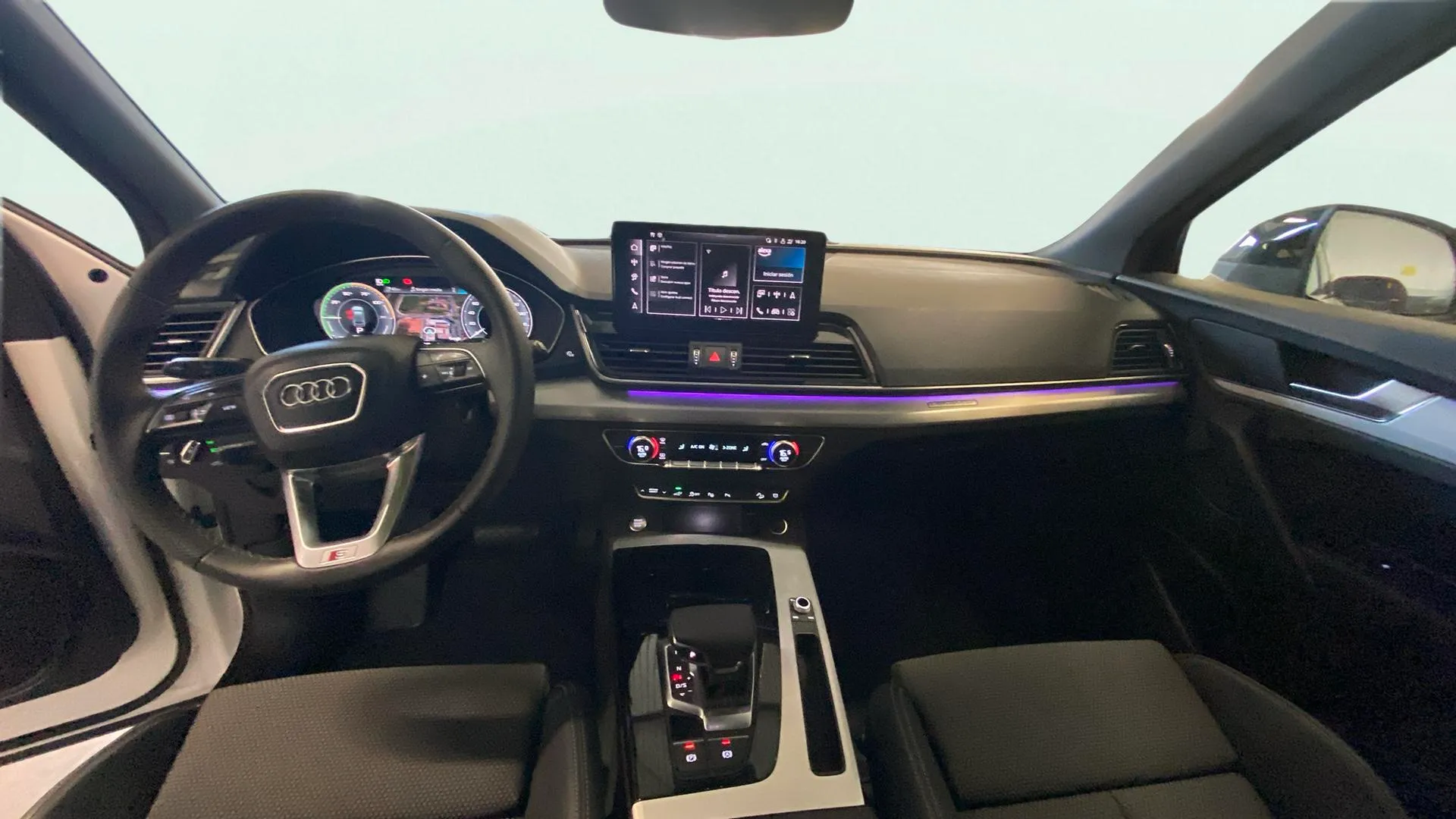 Audi Q5 Black Line 50 TFSI e quattro - foto 7