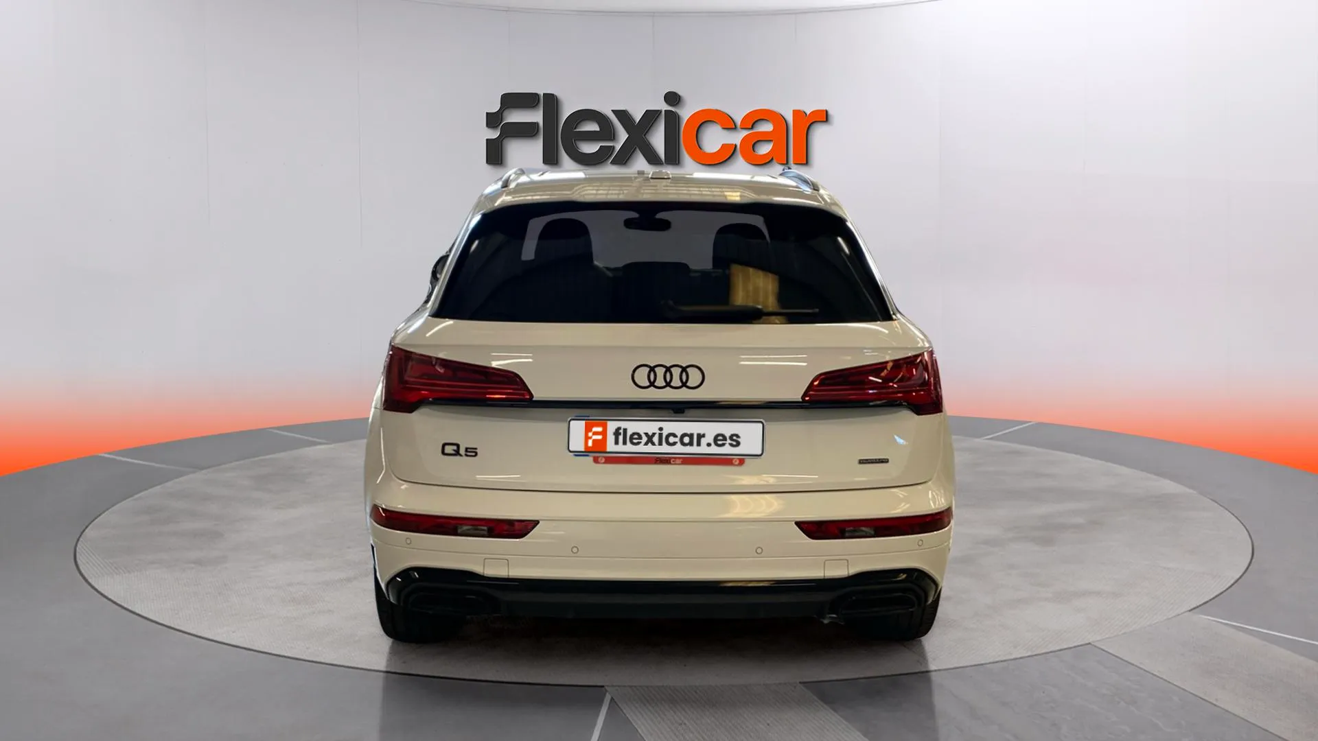 Audi Q5 Black Line 50 TFSI e quattro - foto 4