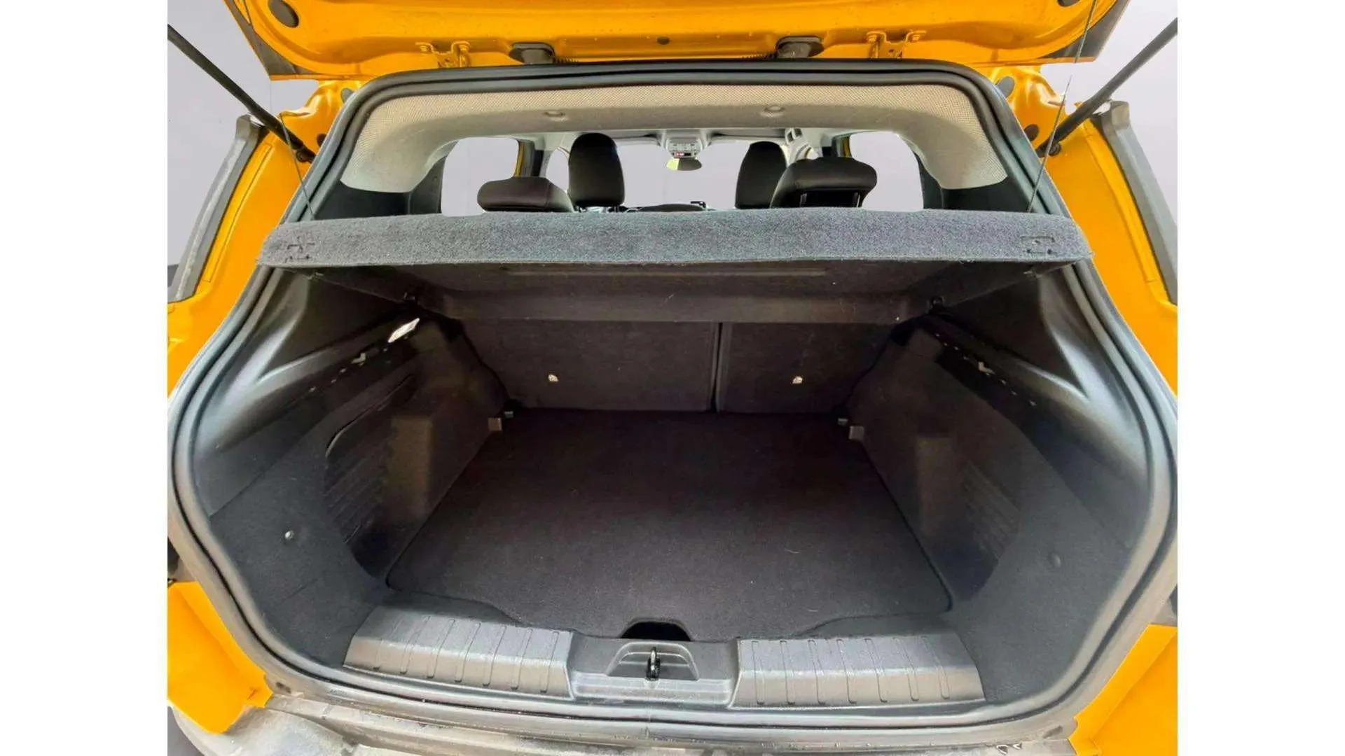 Jeep Avenger 1.2 eHybrid Altitude - foto 17
