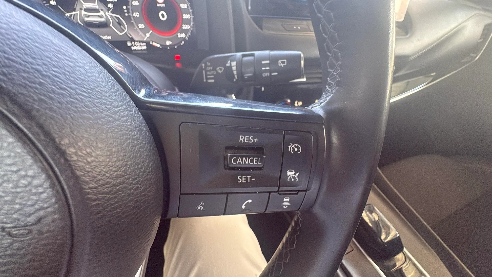 Nissan Qashqai E-POWER N-Connecta - foto 12
