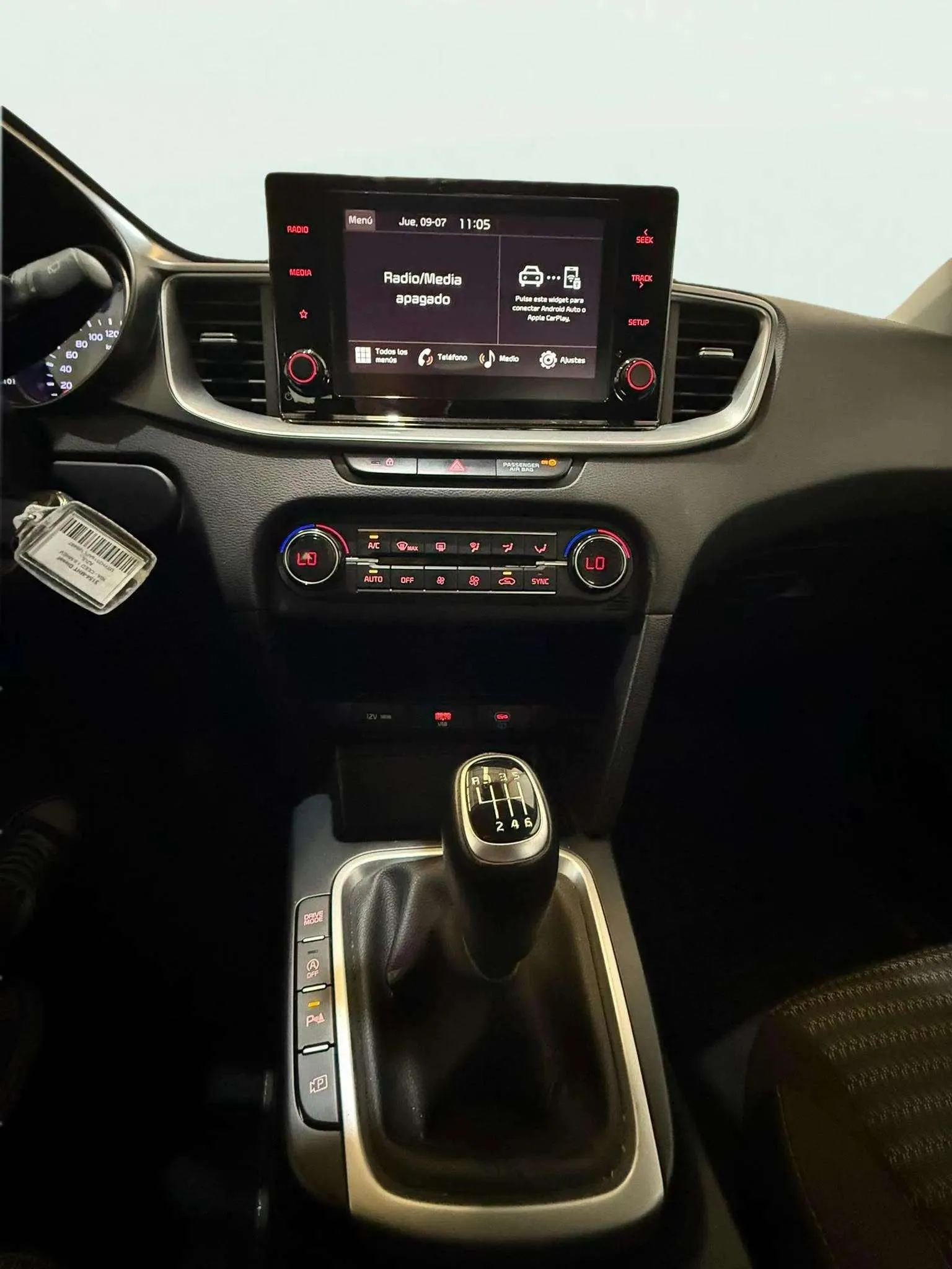 Kia Ceed 1.6 MHEV iMT Concept - foto 11