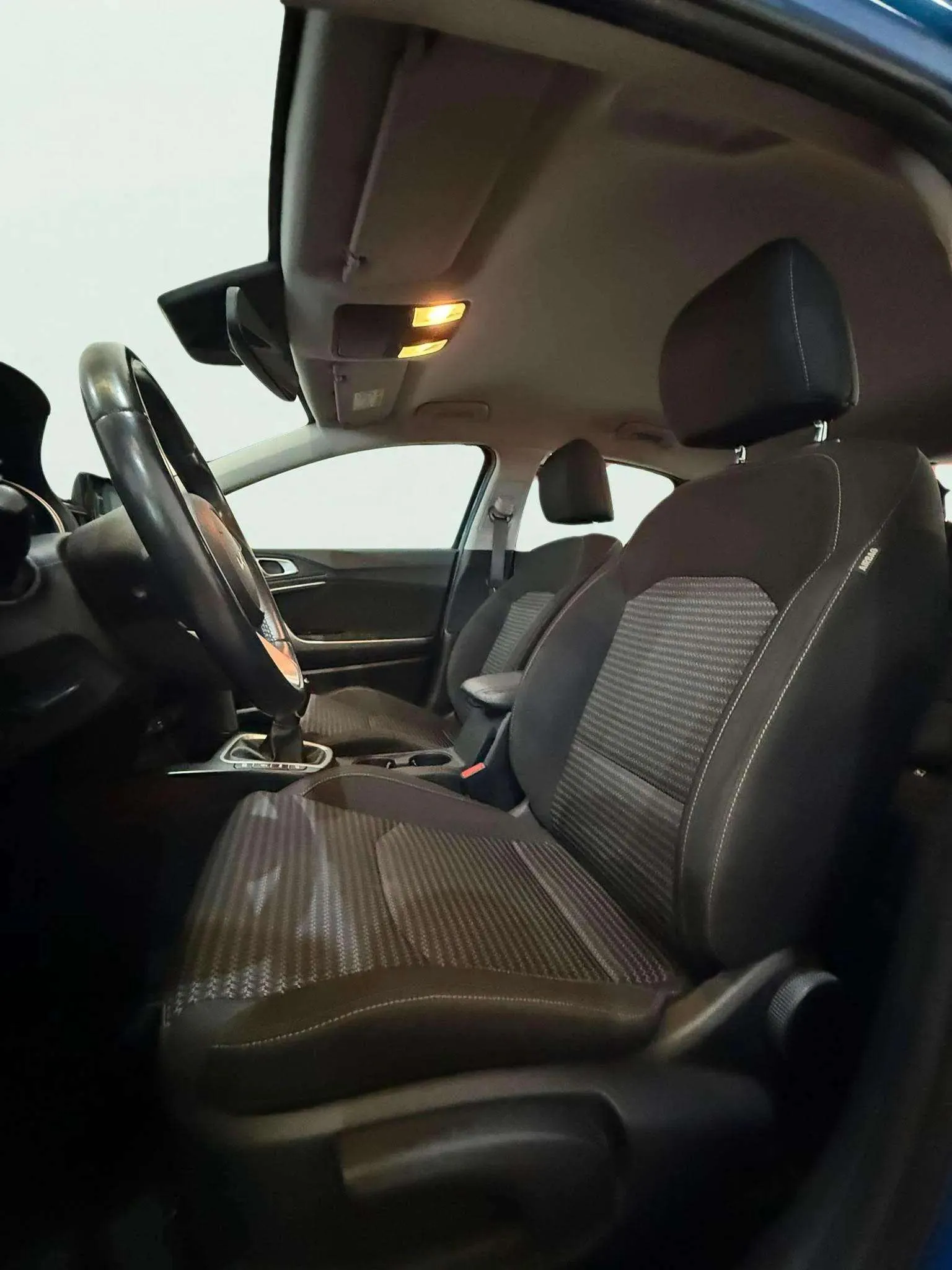 Kia Ceed 1.6 MHEV iMT Concept - foto 15