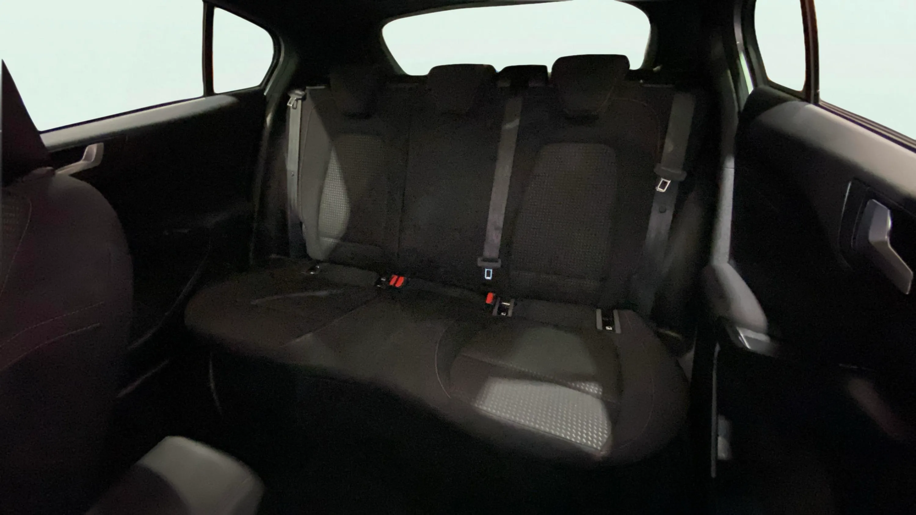 Ford Focus 1.0 EcoBoost MHEV ST-Line - foto 12