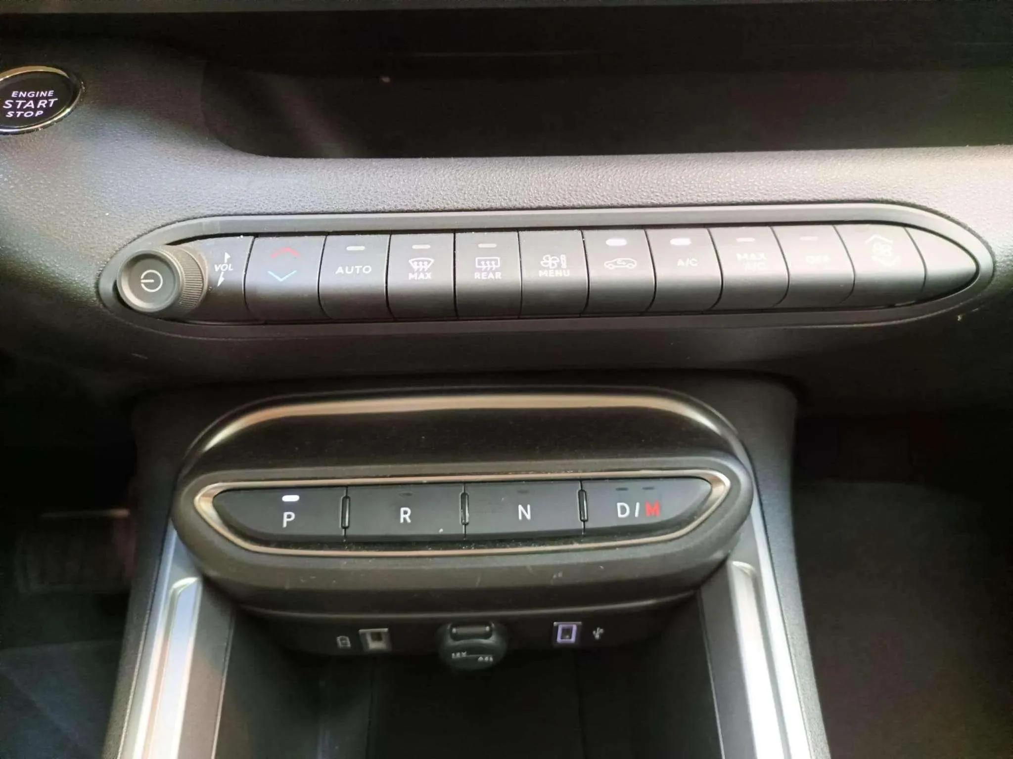 Jeep Avenger 1.2 eHybrid Altitude - foto 13