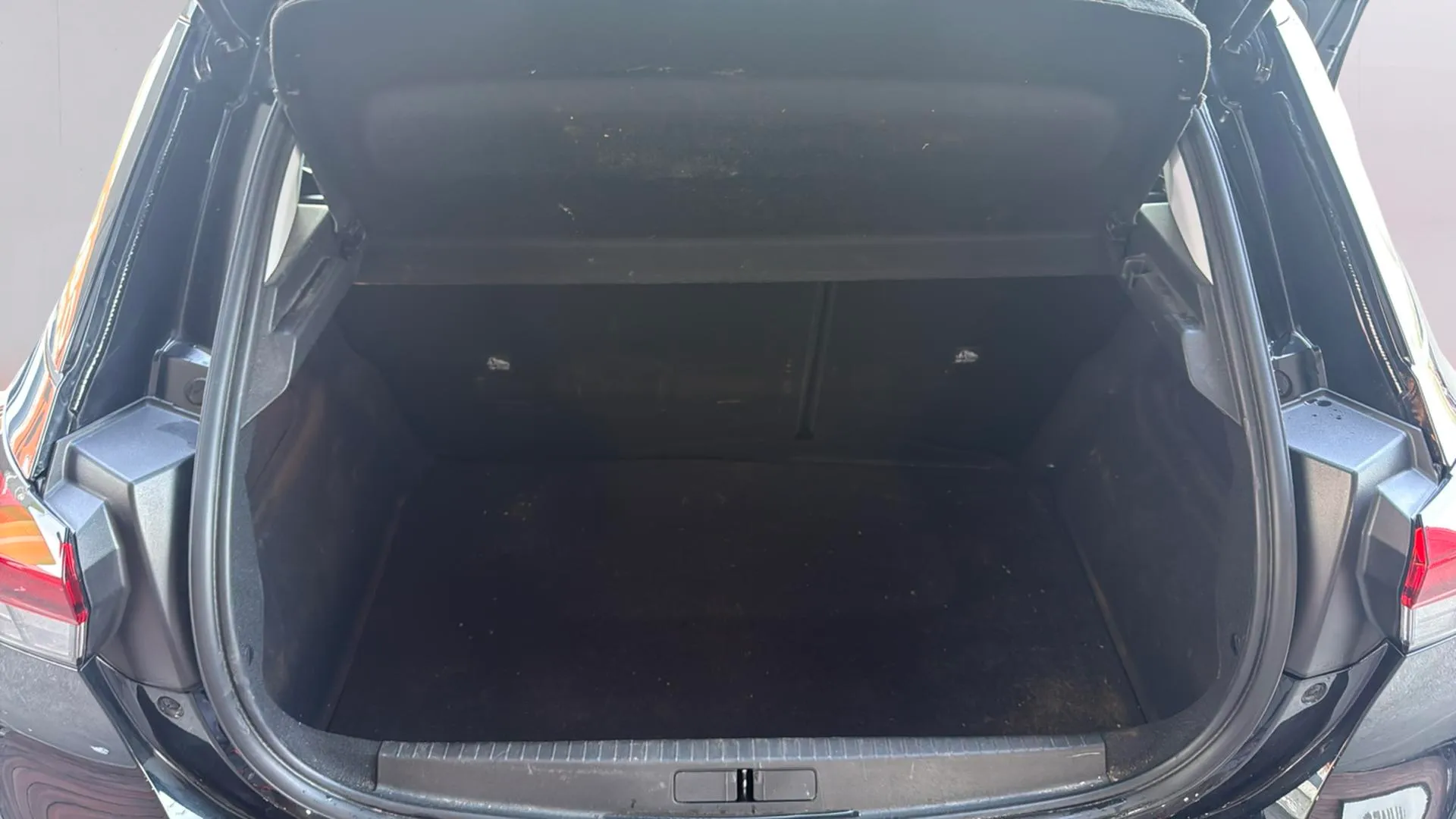 Opel Corsa 1.2 XEL Edition - foto 14