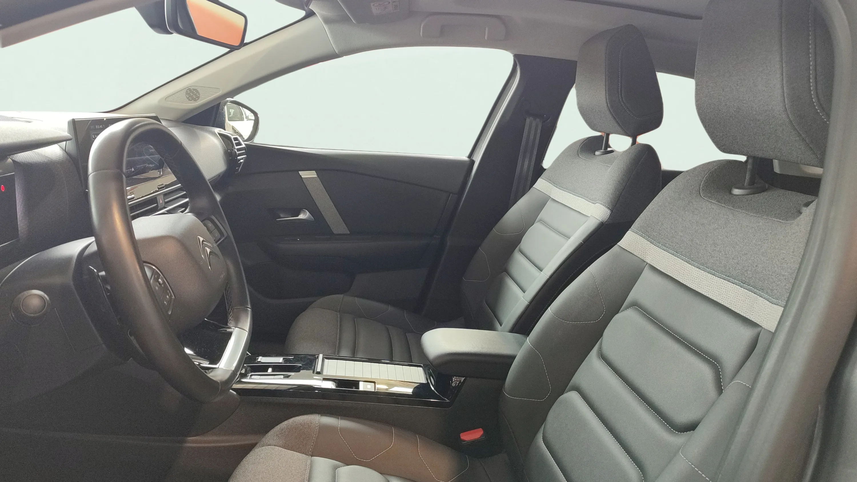 Citroën C4 X PureTech 130 EAT8 Max - foto 10