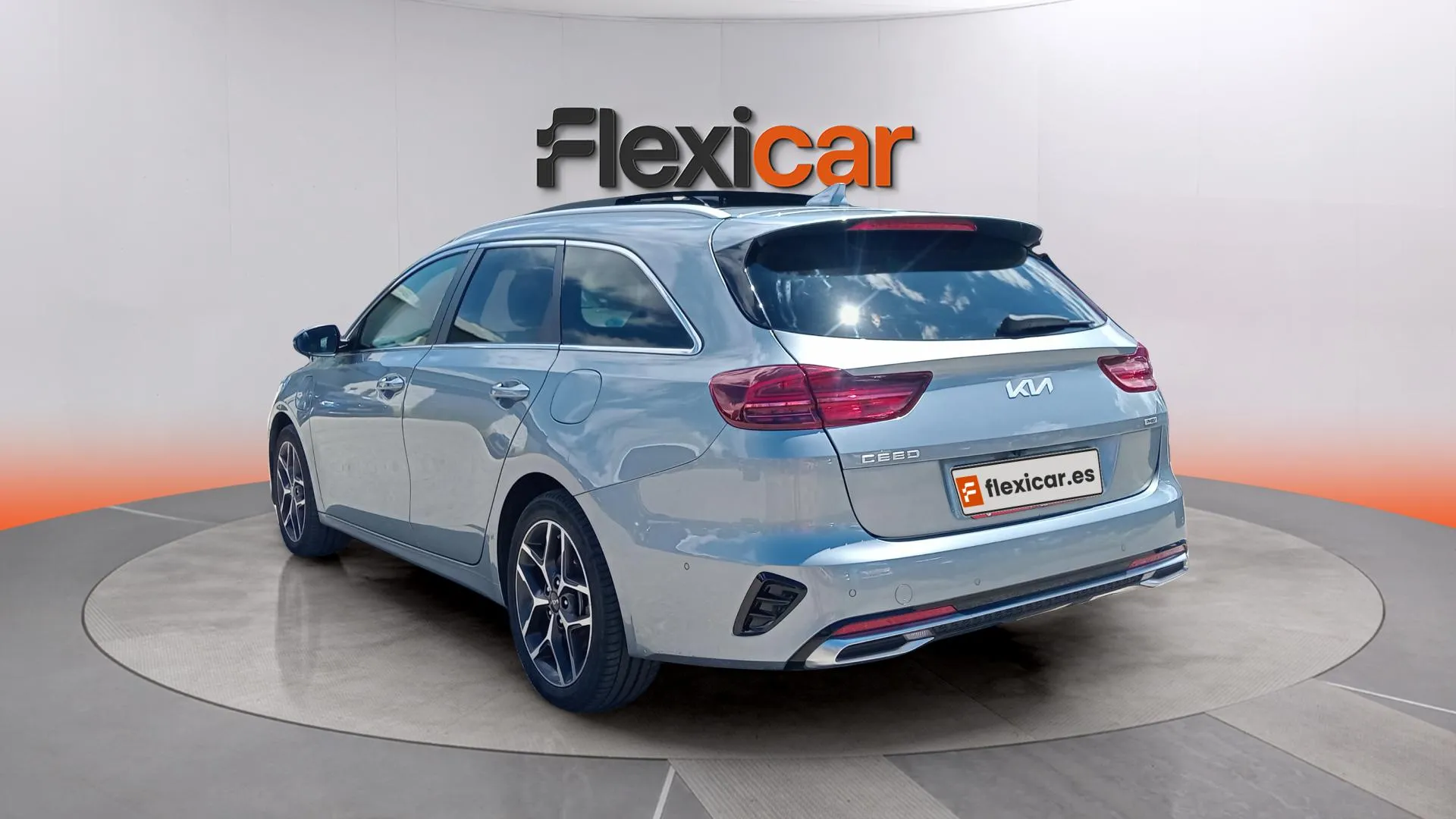 Kia Ceed Tourer 1.6 GDi PHEV eDrive - foto 8