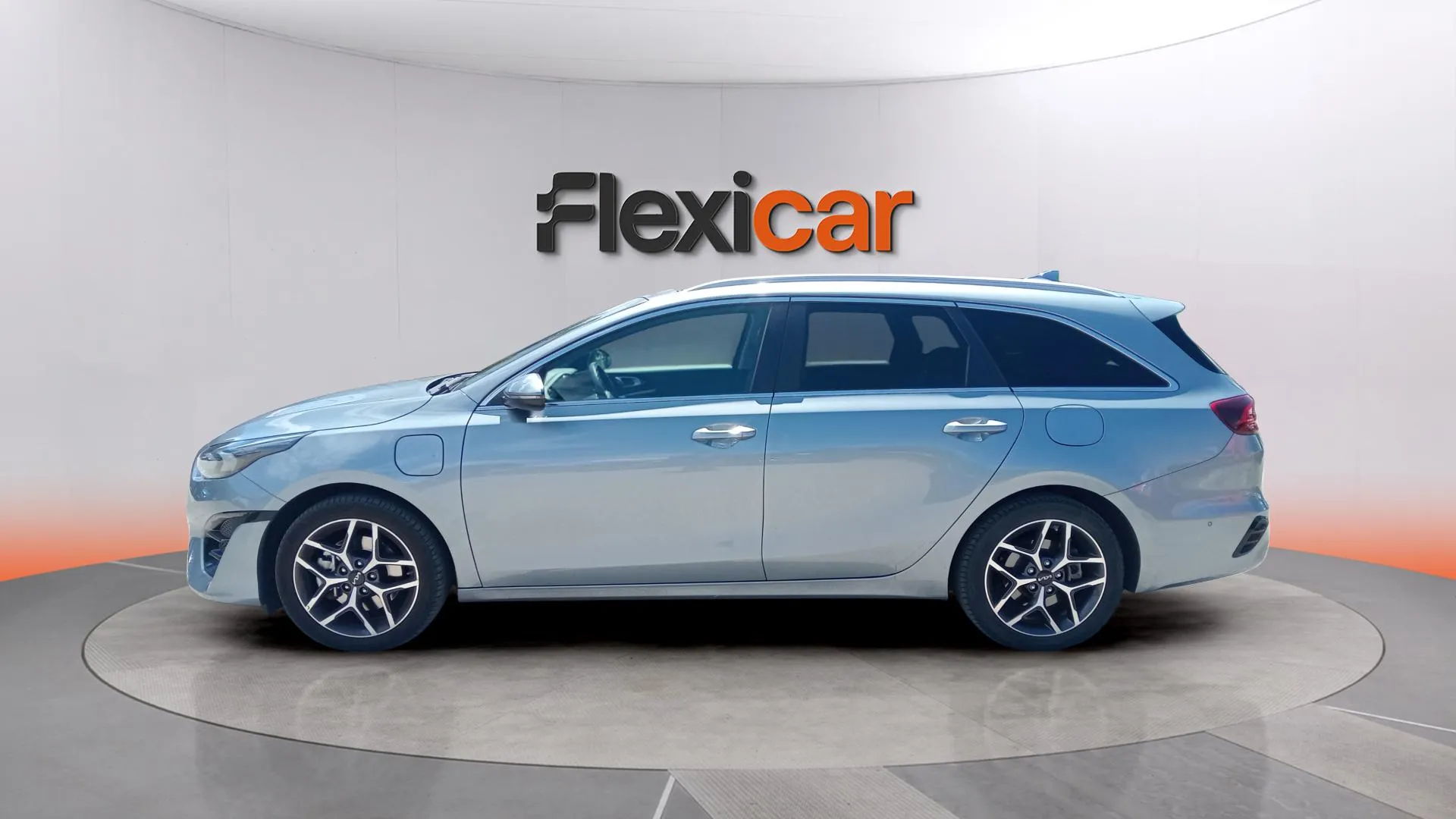 Kia Ceed Tourer 1.6 GDi PHEV eDrive - foto 6