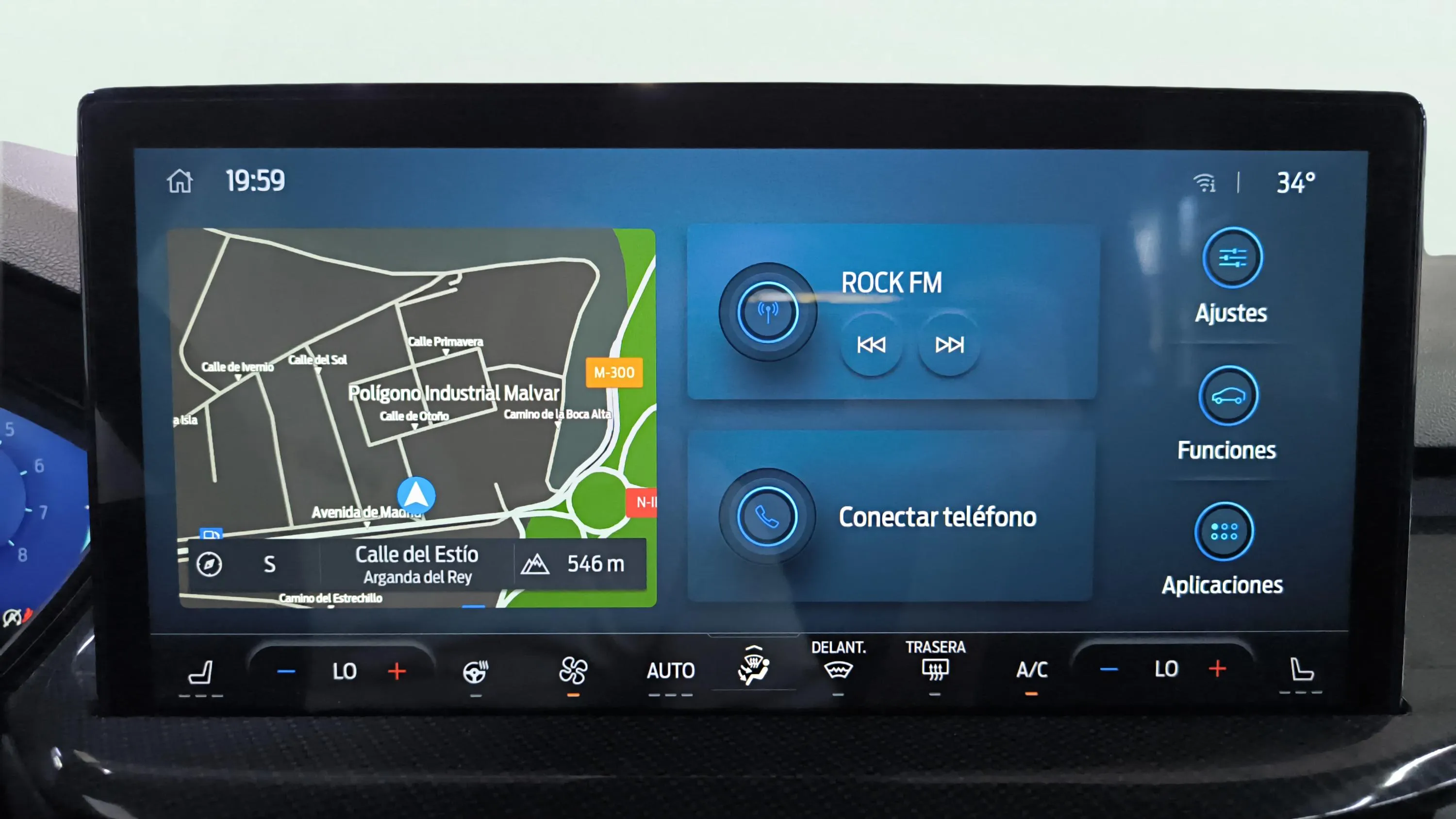 Ford Focus 1.0 EcoBoost MHEV ST-Line - foto 38