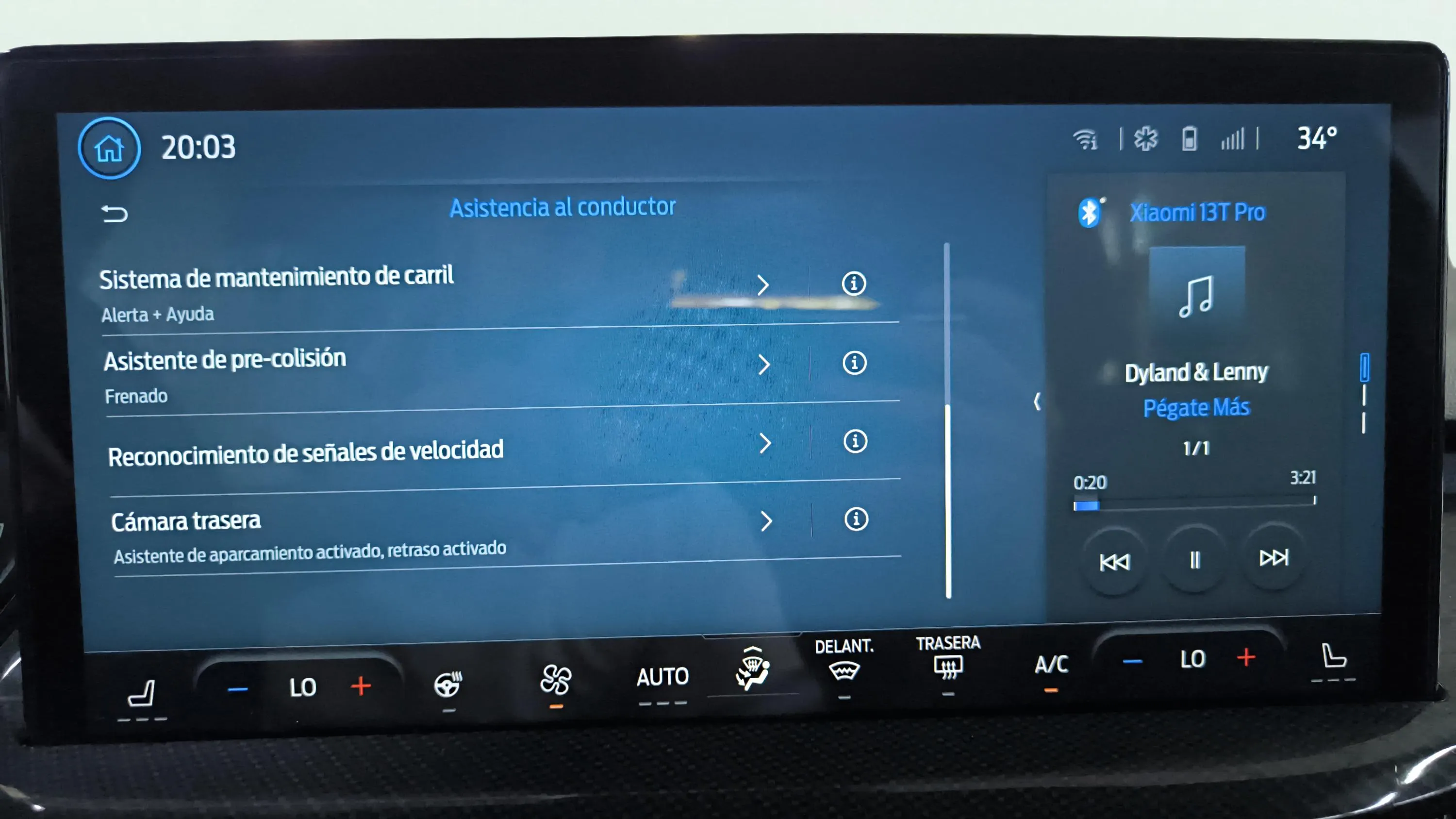 Ford Focus 1.0 EcoBoost MHEV ST-Line - foto 49
