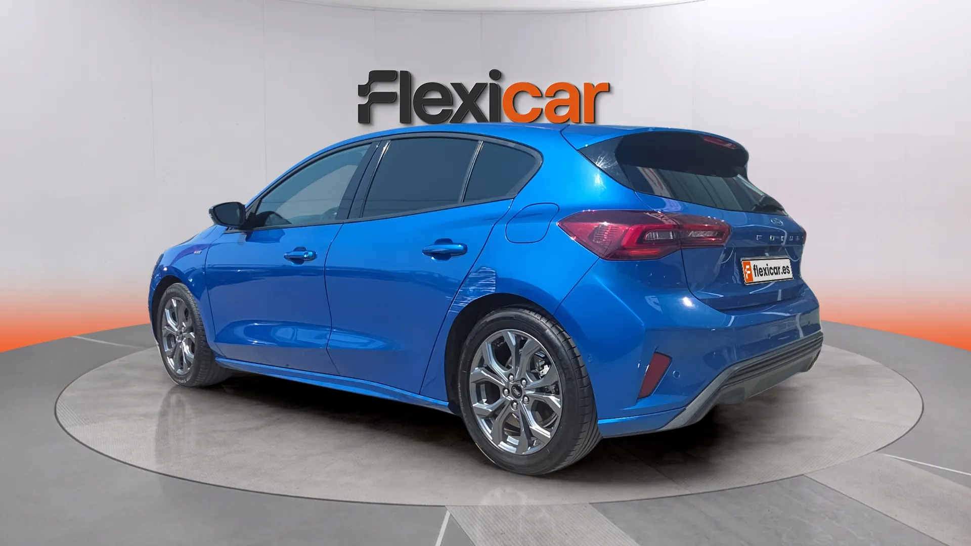 Ford Focus 1.0 EcoBoost MHEV ST-Line Design SIP - foto 6