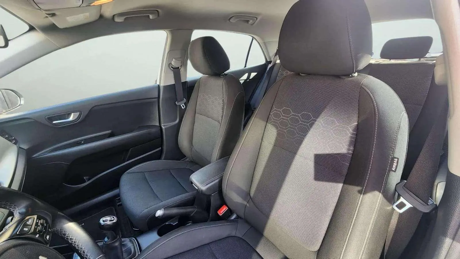 Kia Rio 1.0 T-GDi MHEV iMT Drive - foto 23