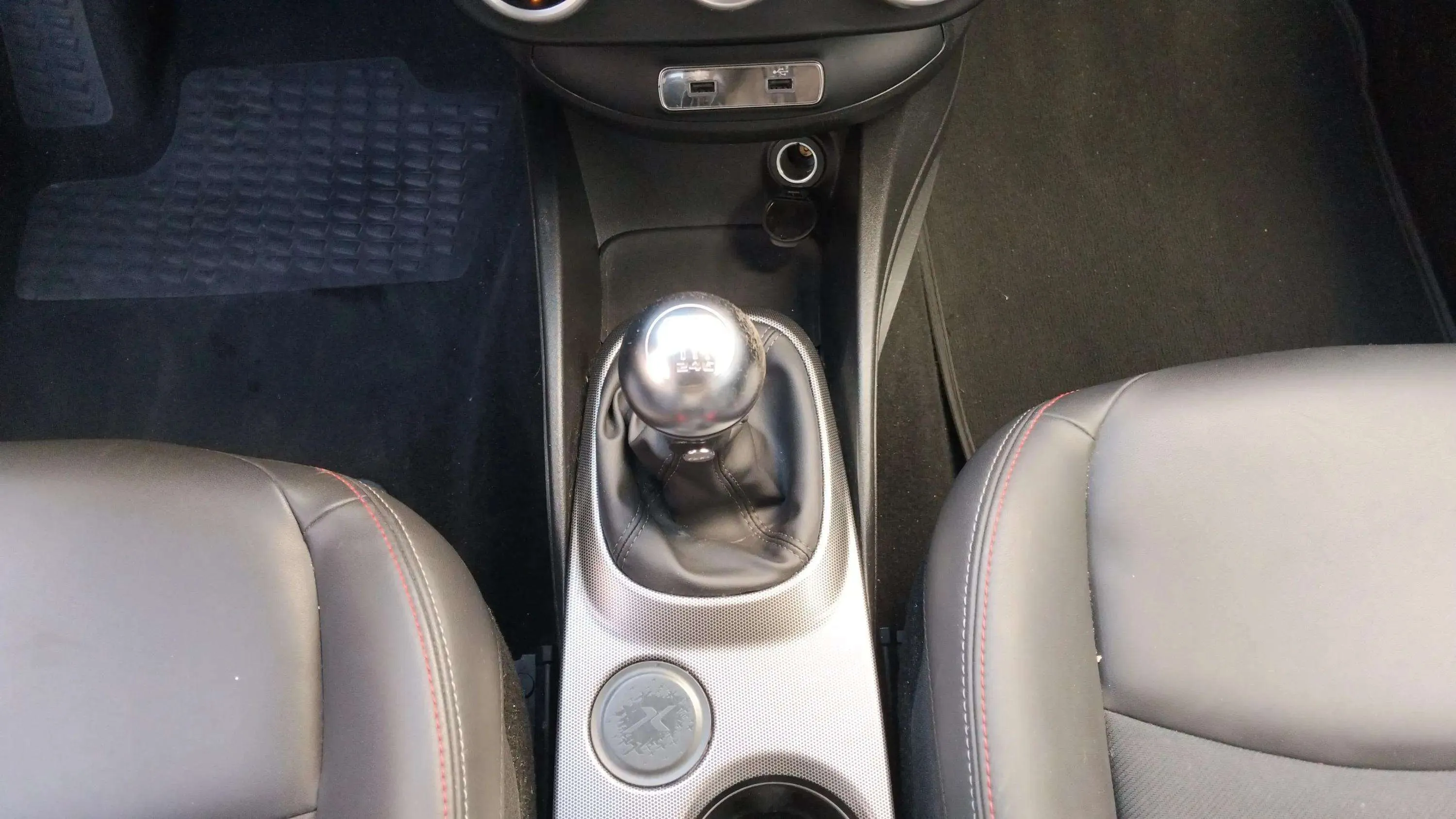 Fiat 500X Club 1.6 MultiJet - foto 8