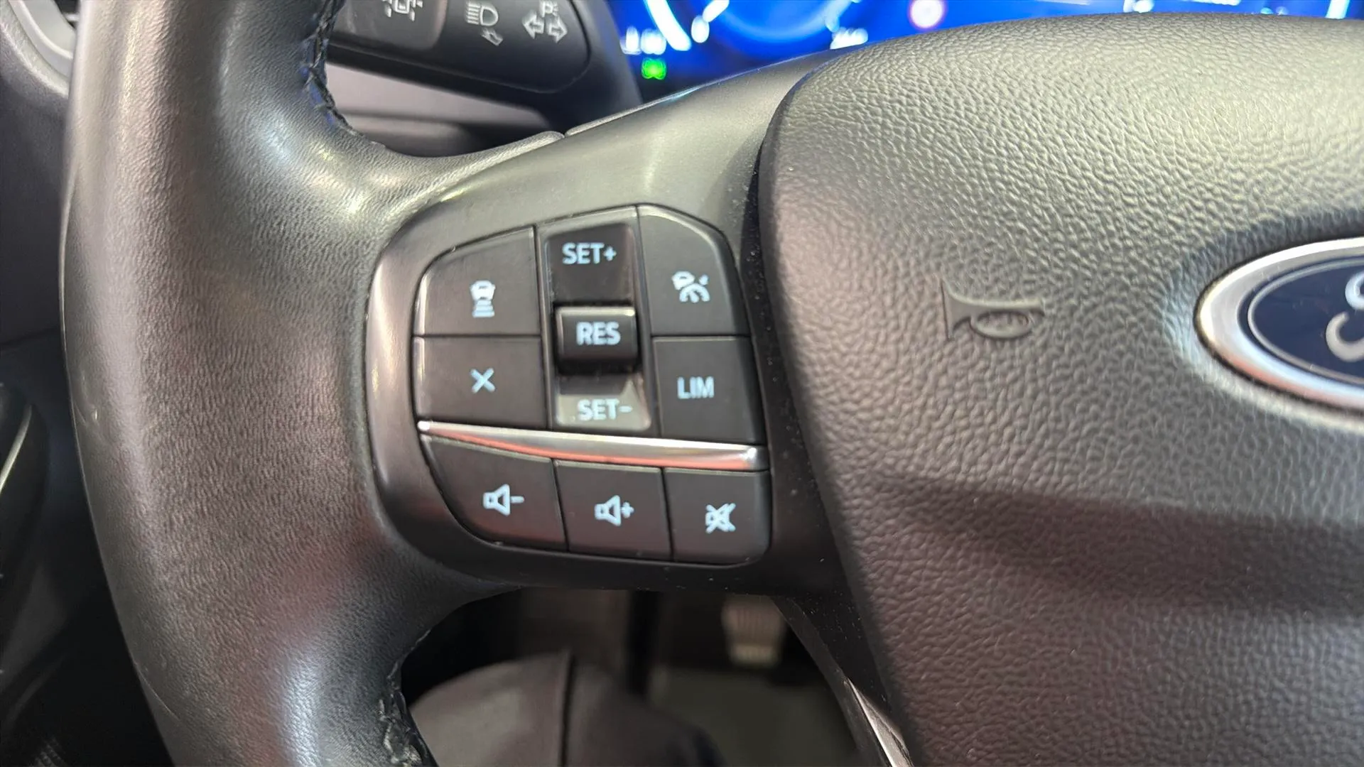 Ford Kuga ST-Line 1.5T EcoBoost - foto 17