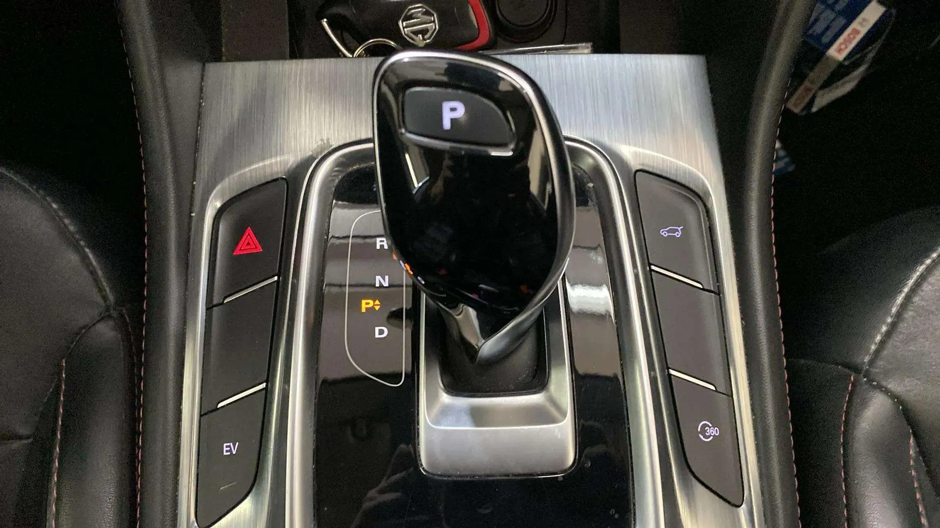 MG HS 1.5T-GDI PHEV Comfort - foto 14