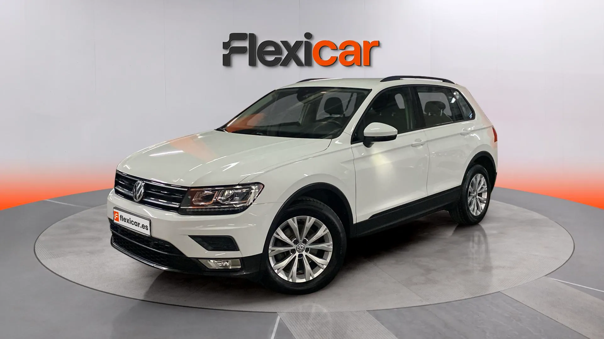 Volkswagen Tiguan Edition 2.0 TDI BMT - foto 2
