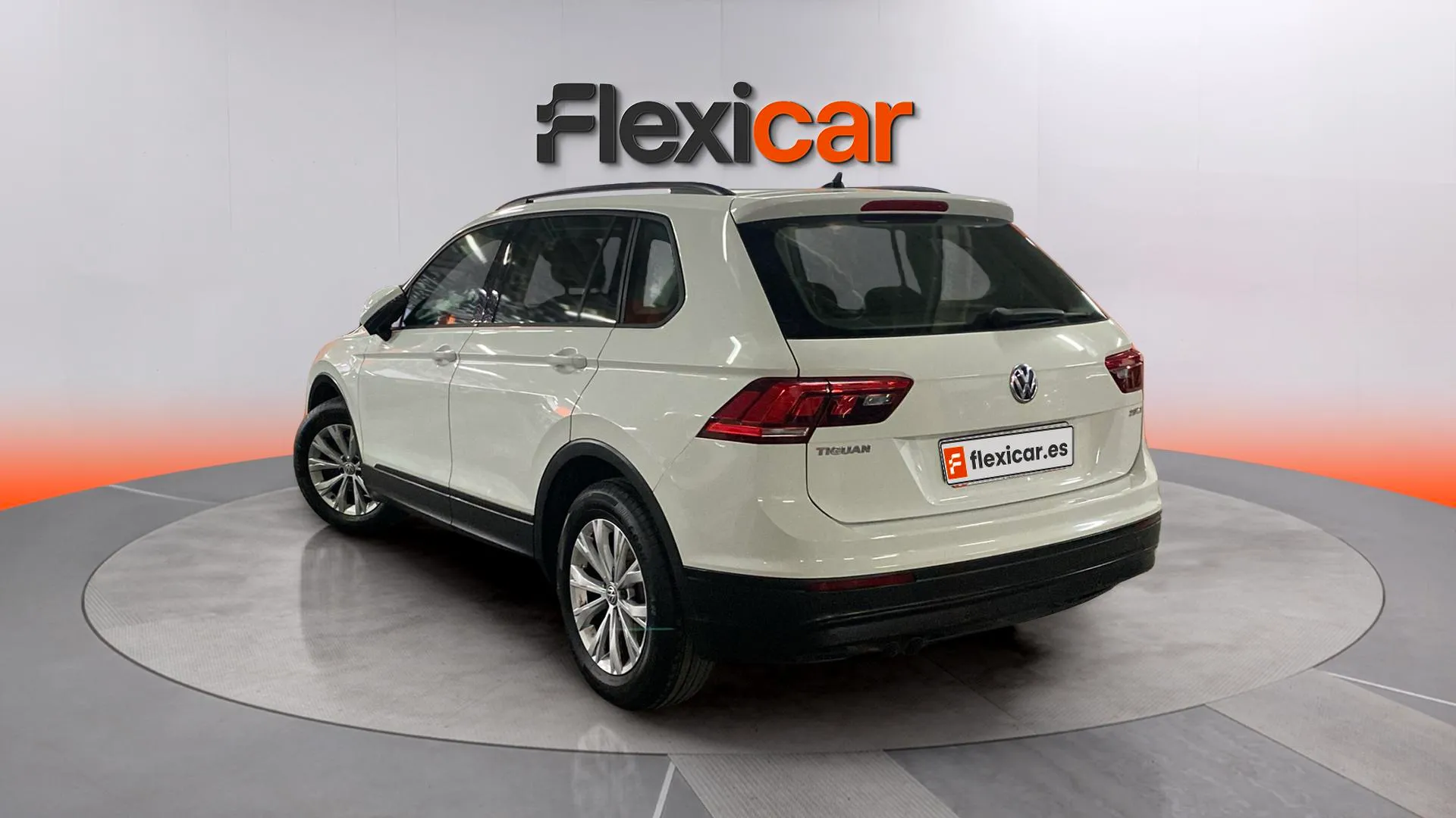 Volkswagen Tiguan Edition 2.0 TDI BMT - foto 6
