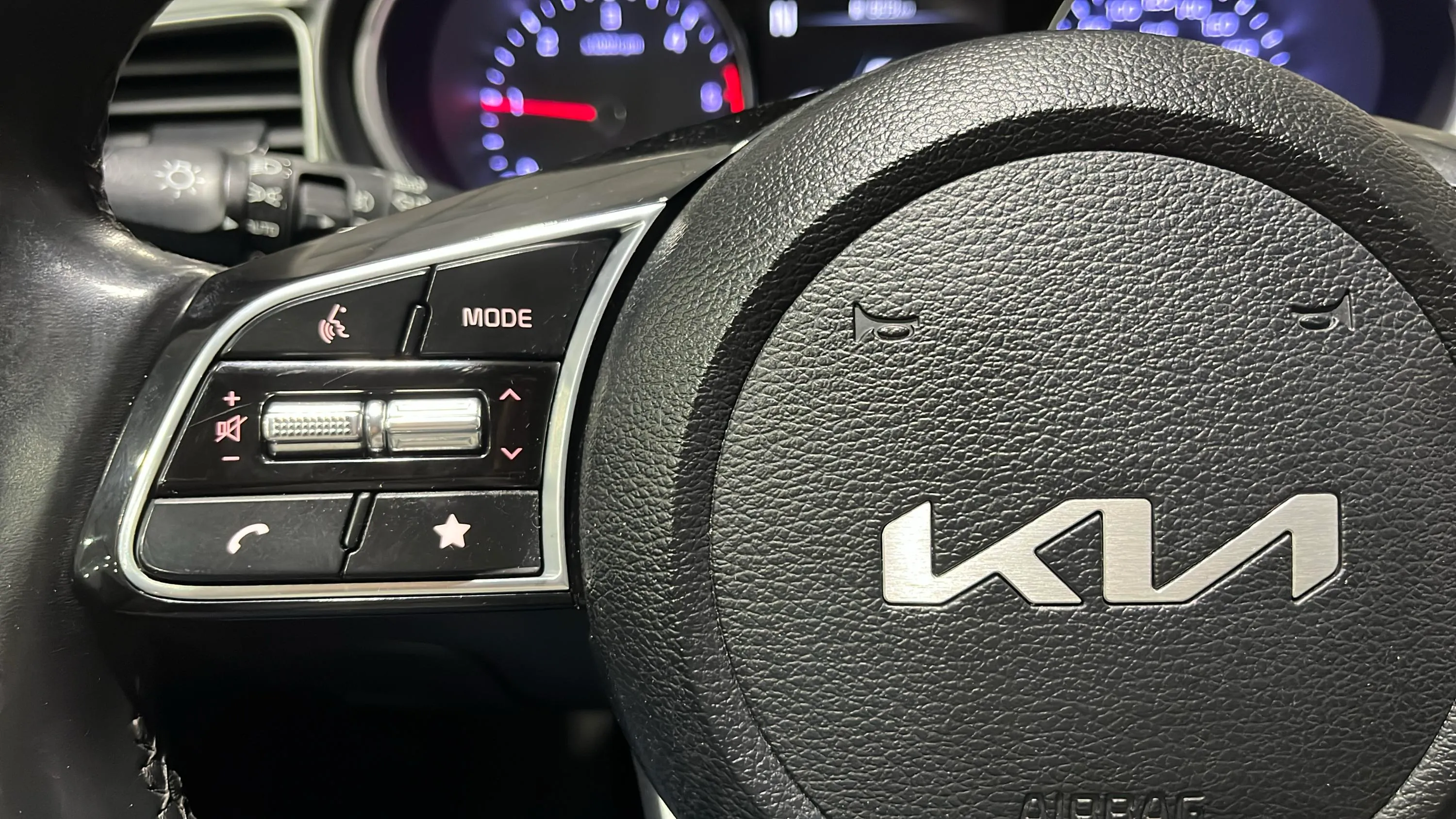 Kia Ceed 1.6 MHEV Tech DCT - foto 16