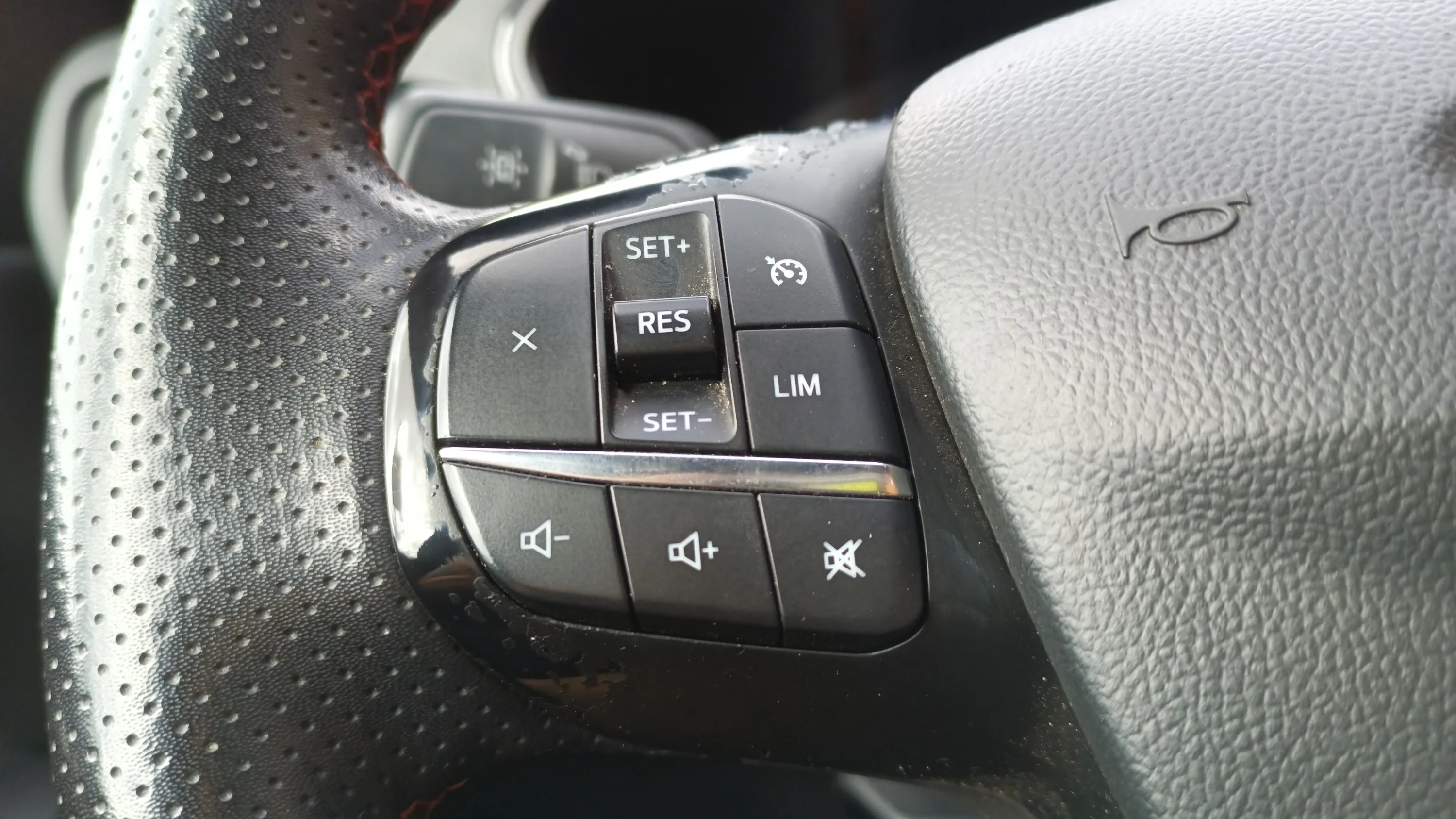 Ford Kuga ST-Line 1.5 EcoBlue - foto 17