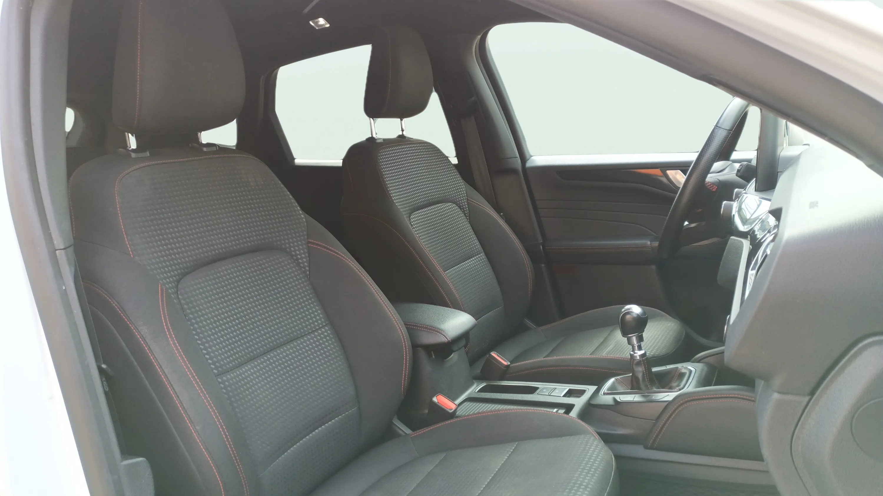 Ford Kuga ST-Line 1.5 EcoBlue - foto 10