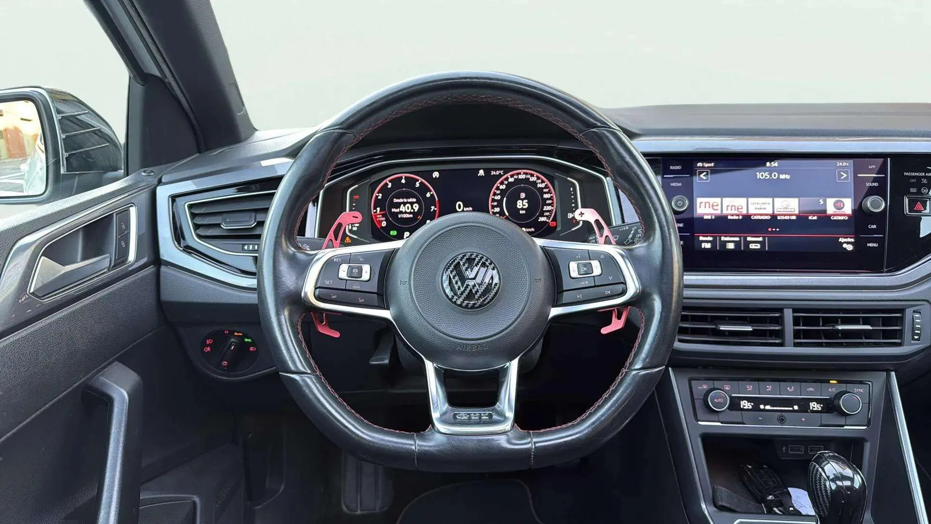 Volkswagen Polo GTI 2.0 TSI DSG - foto 15