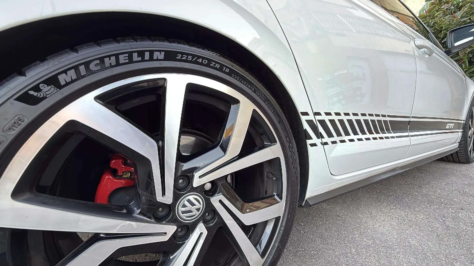Volkswagen Polo GTI 2.0 TSI DSG - foto 6