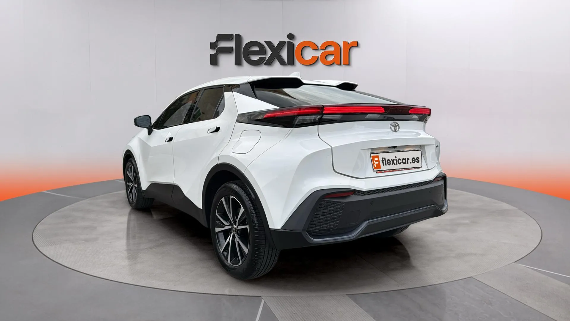 Toyota C-HR 1.8 140H Active - foto 8