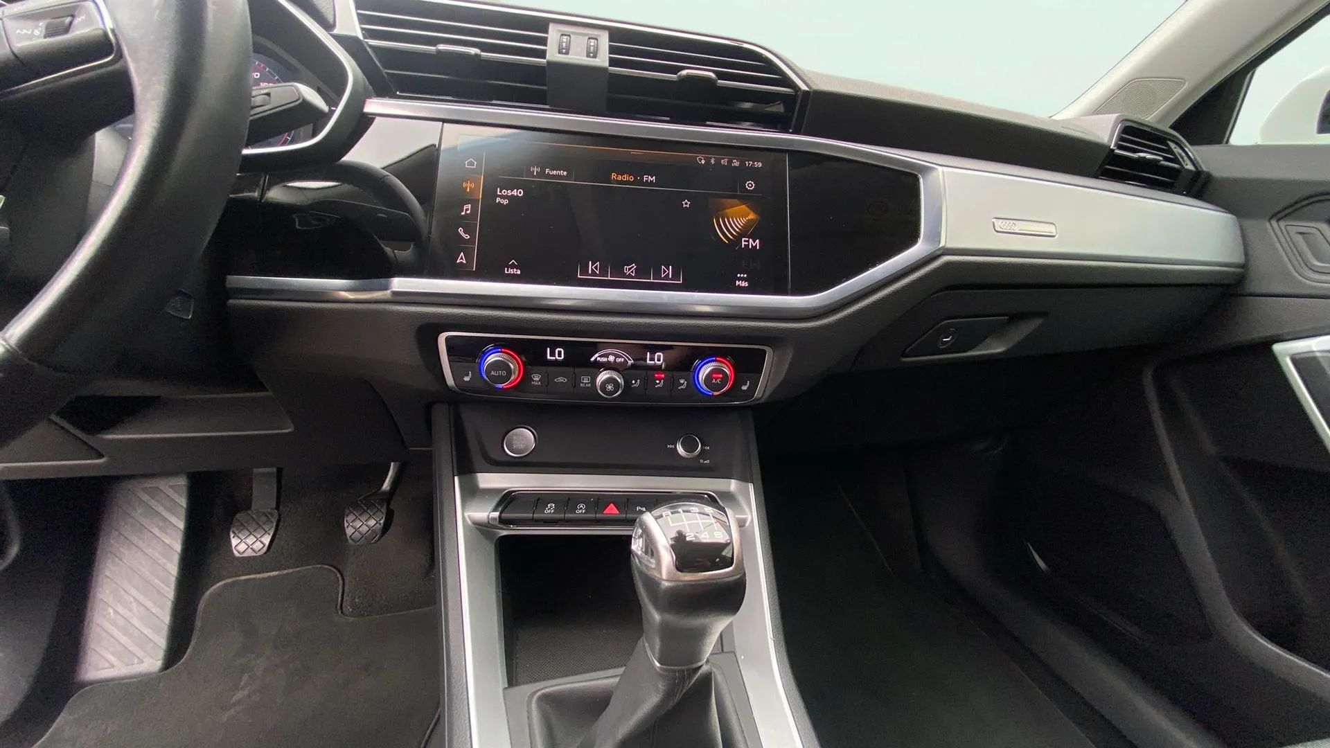Audi Q3 35 TFSI - foto 13