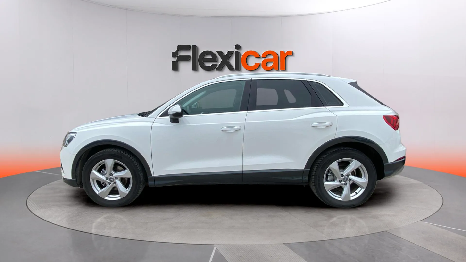 Audi Q3 35 TFSI - foto 4