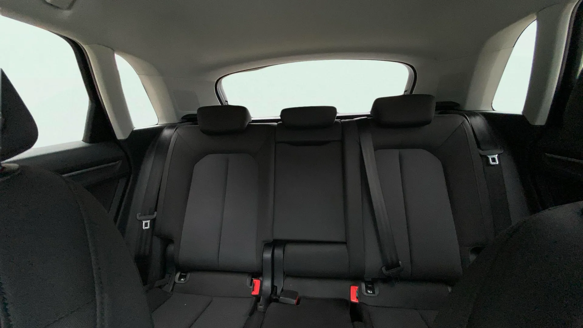 Audi Q3 35 TFSI - foto 19