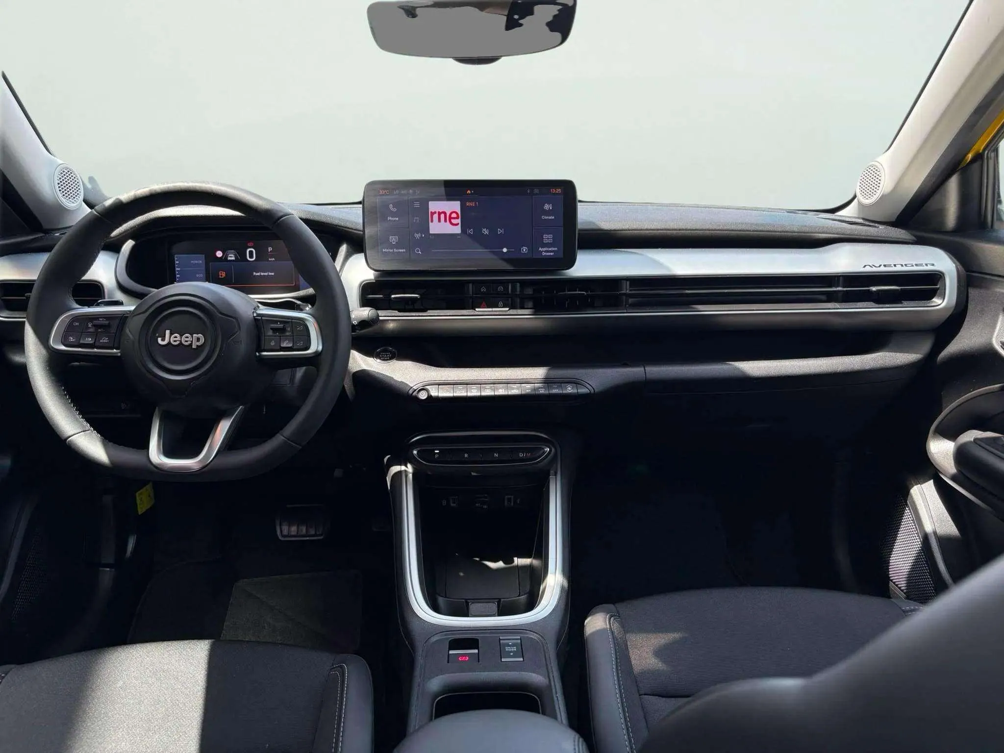 Jeep Avenger 1.2 eHybrid Altitude - foto 15